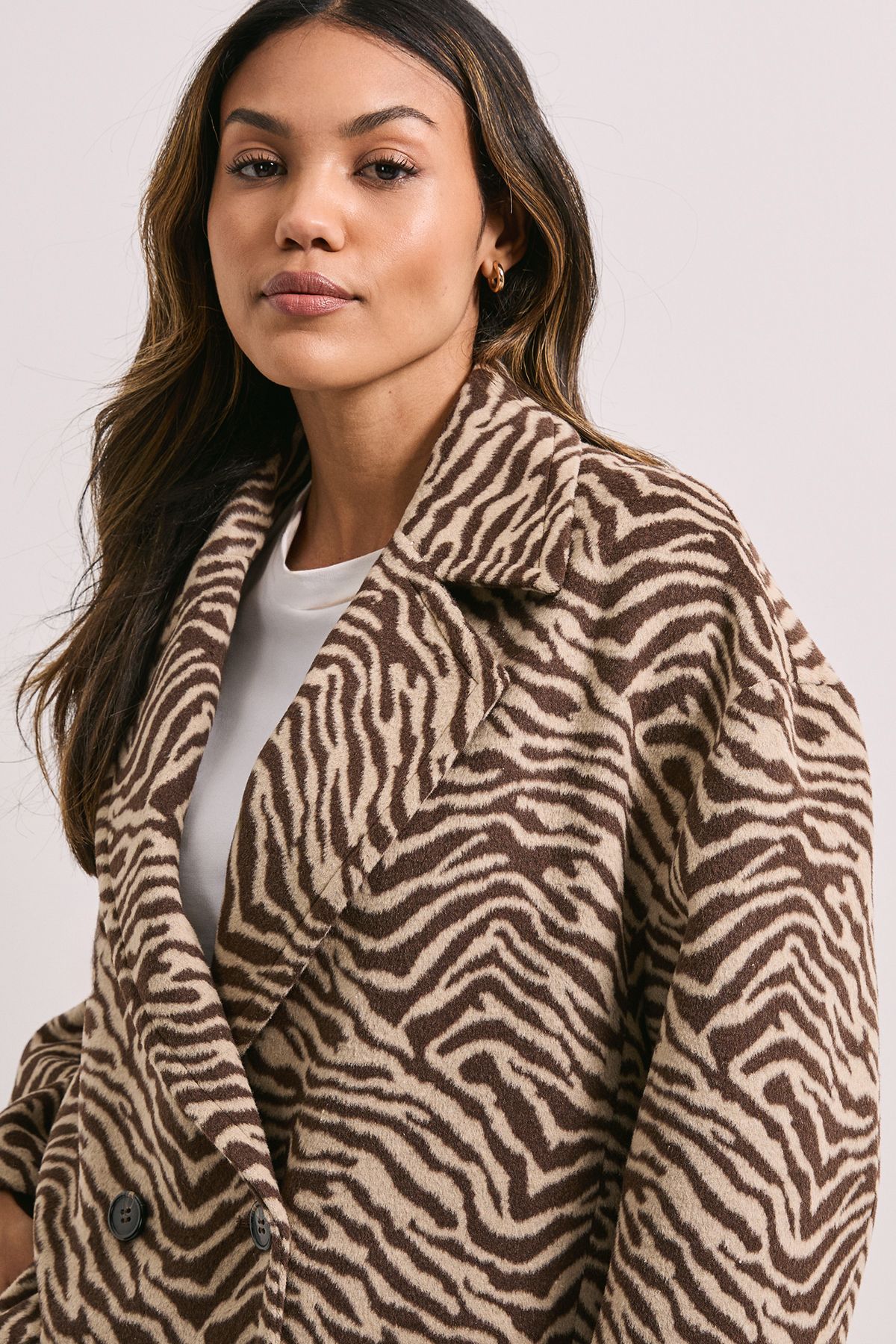 Dorothy Perkins Wide Collar Animal Print Coat Animal image 5