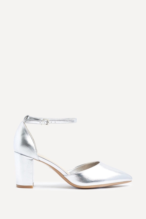 Linzi Davinas Wide Fit Silver Faux Leather Court Heels