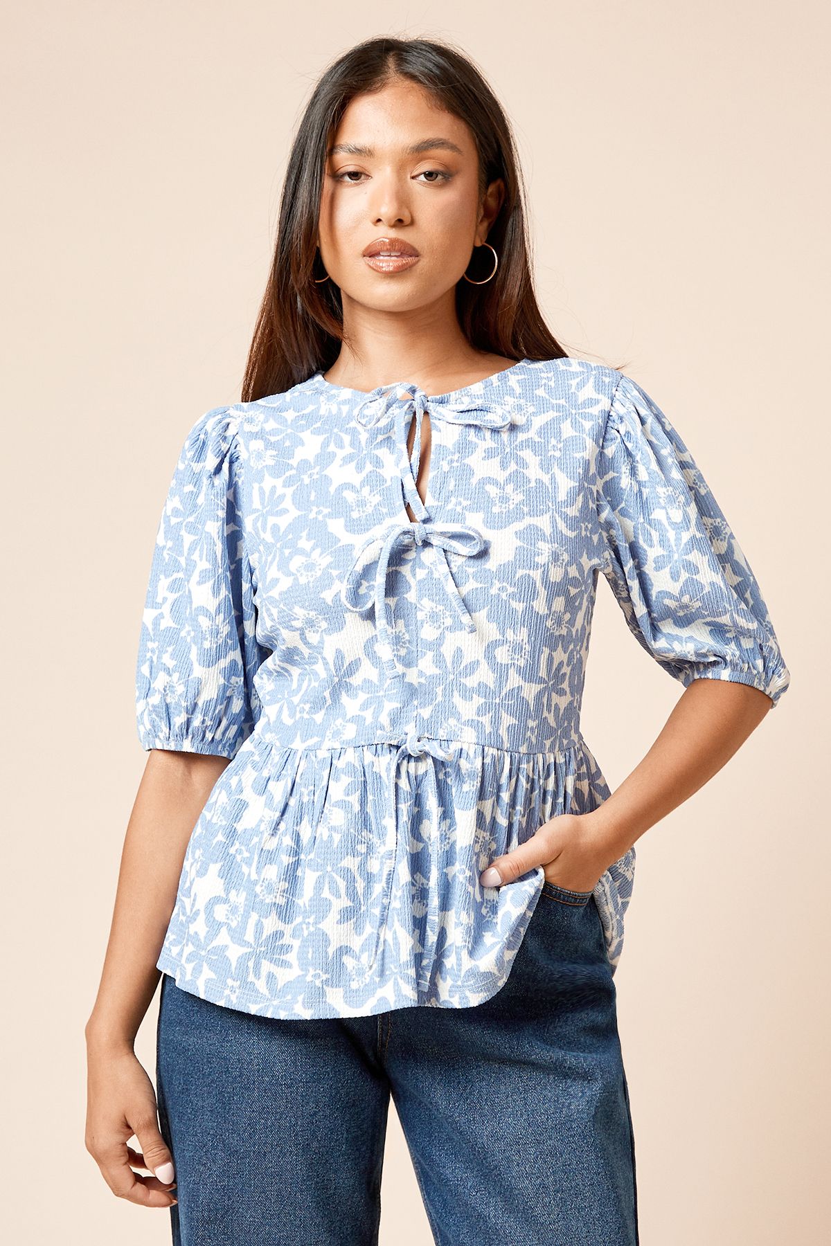 Dorothy Perkins Petite Floral Bow Tie Front Puff Sleeve Jersey Top Blue image 1