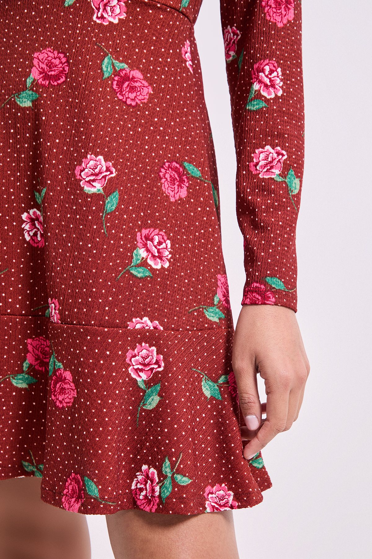 Dorothy Perkins Floral Wrap Skirt Detail Jersey Mini Dress Burgundy image 4