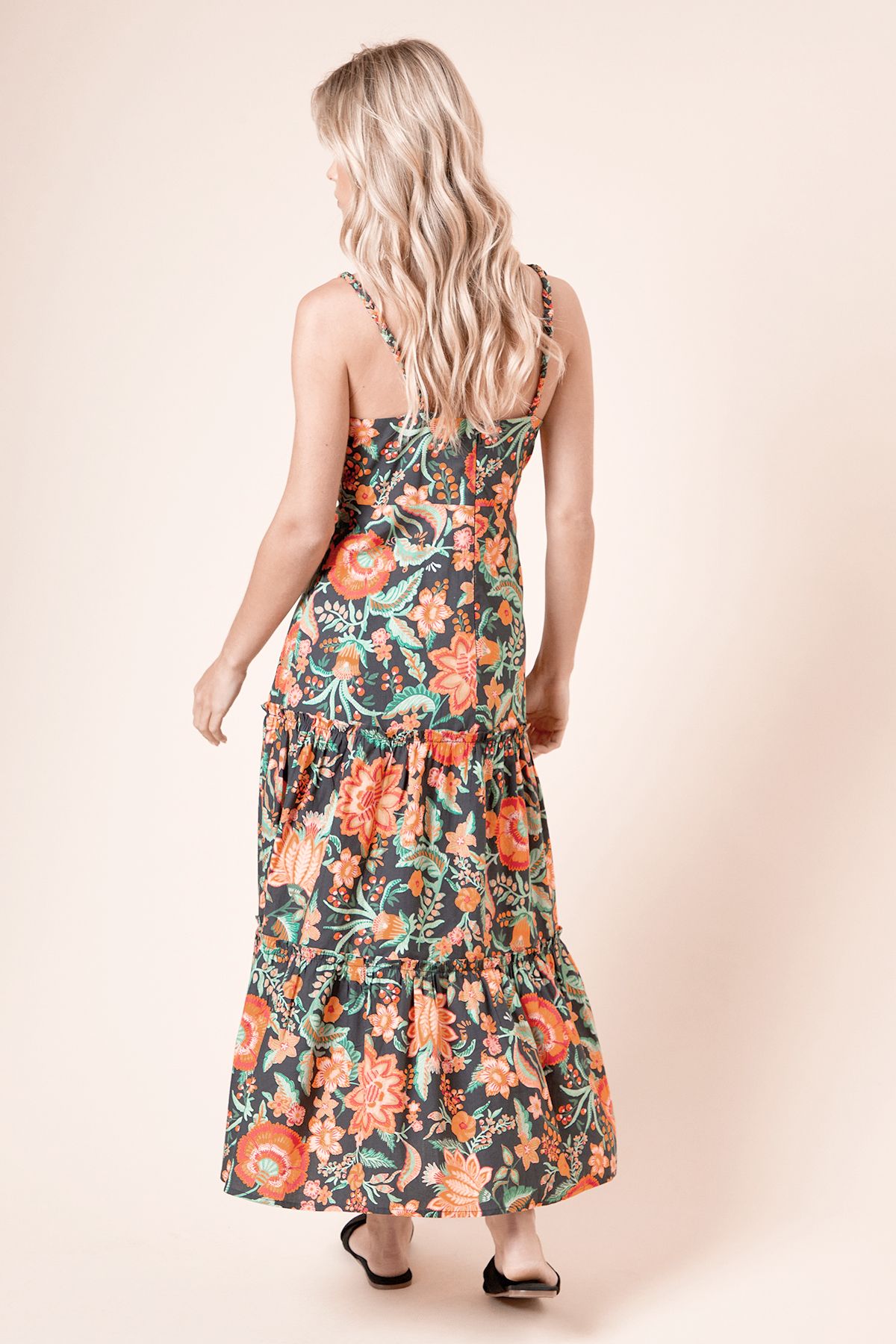 Dorothy Perkins Petite Twist Detail Strappy Tiered Midi Dress Floral image 3