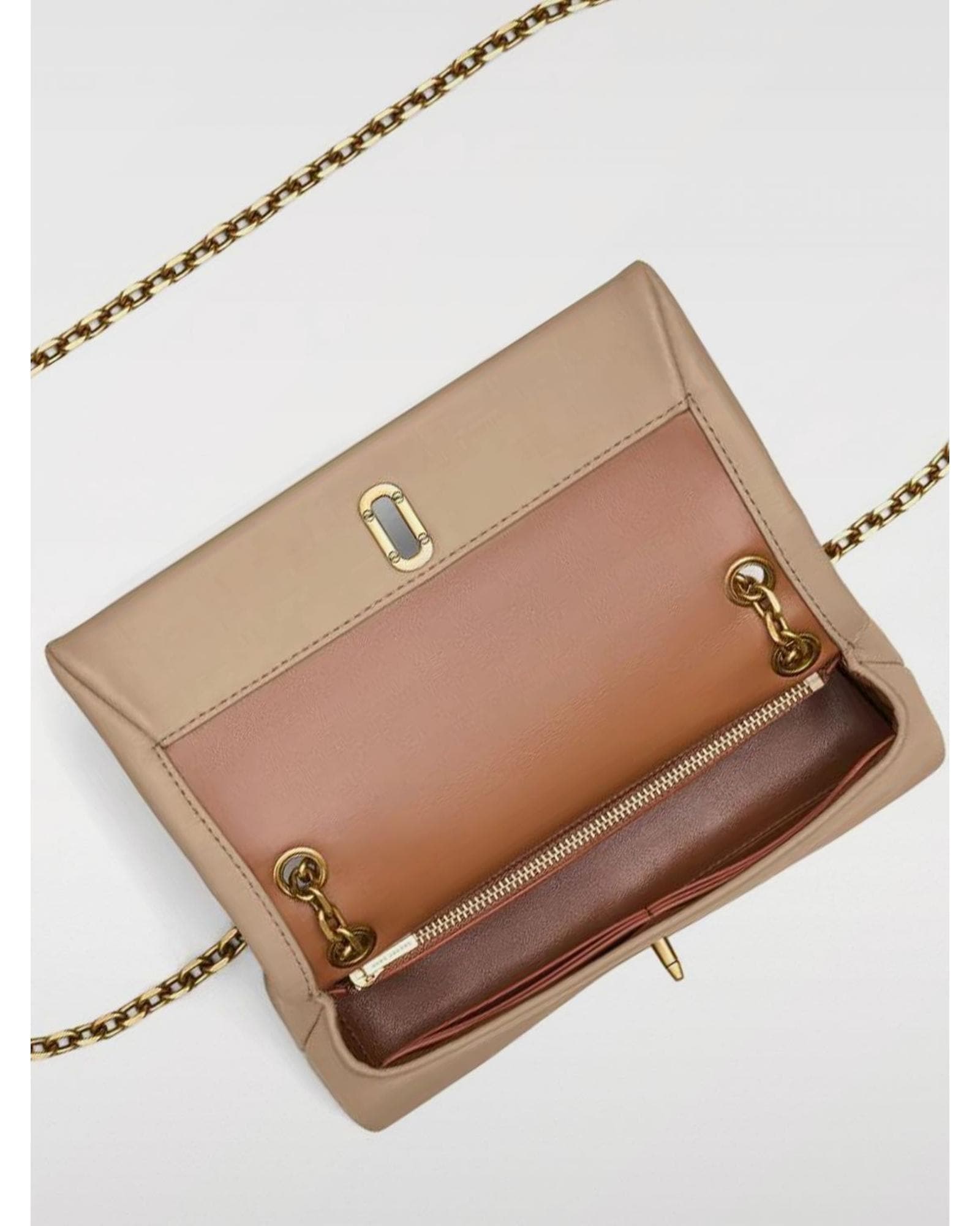 Marc Jacobs Softshot 21 Chain Bag Wo - Camel Clutch Bags image 5