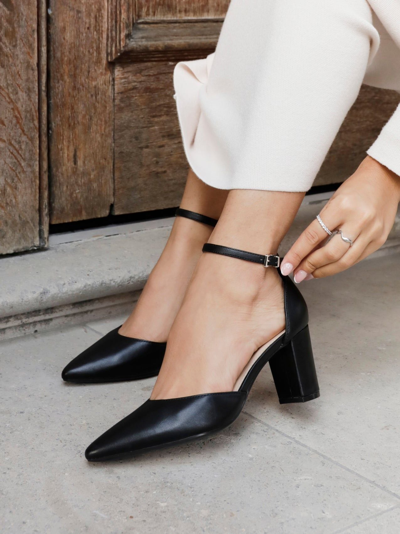 Linzi Leona Black Faux Leather Closed Back Block Heeled Court Shoe image 6