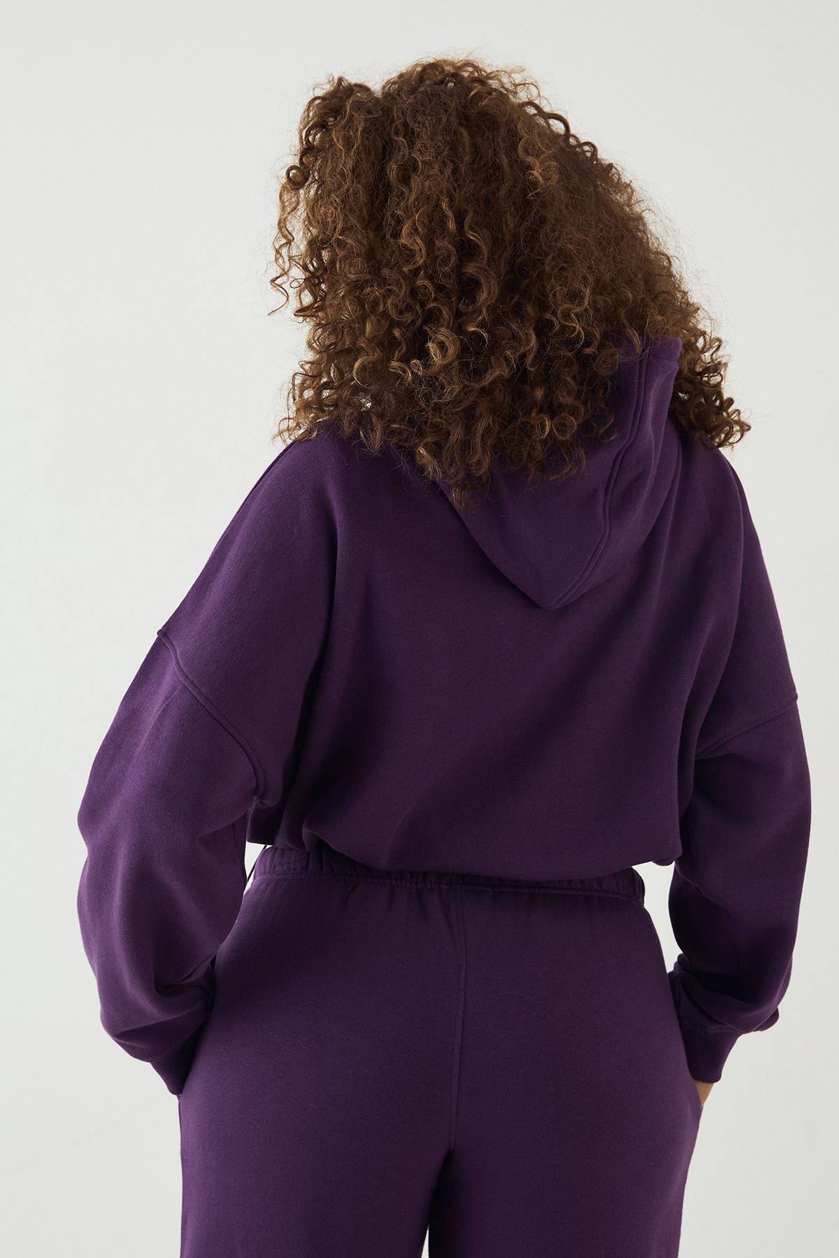 DSGN Studio DSGN Studio Sport Training Club Toggle Hem Funnel Neck Hoodie Blackcurrant image 2
