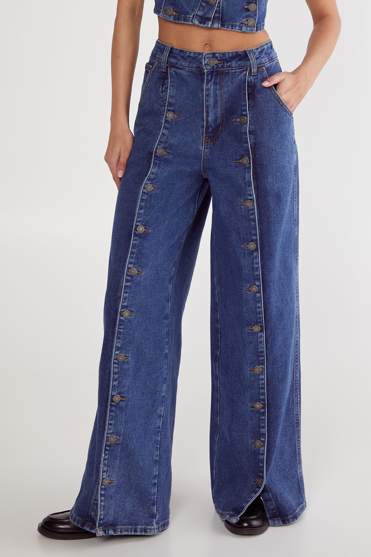 NastyGal Button Front Wide Leg Jean Dark Wash image 2