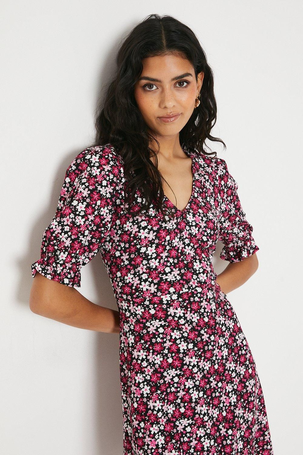 Dorothy Perkins Petite Pink Ditsy Short Sleeve Jersey Mini Dress Pink image 4