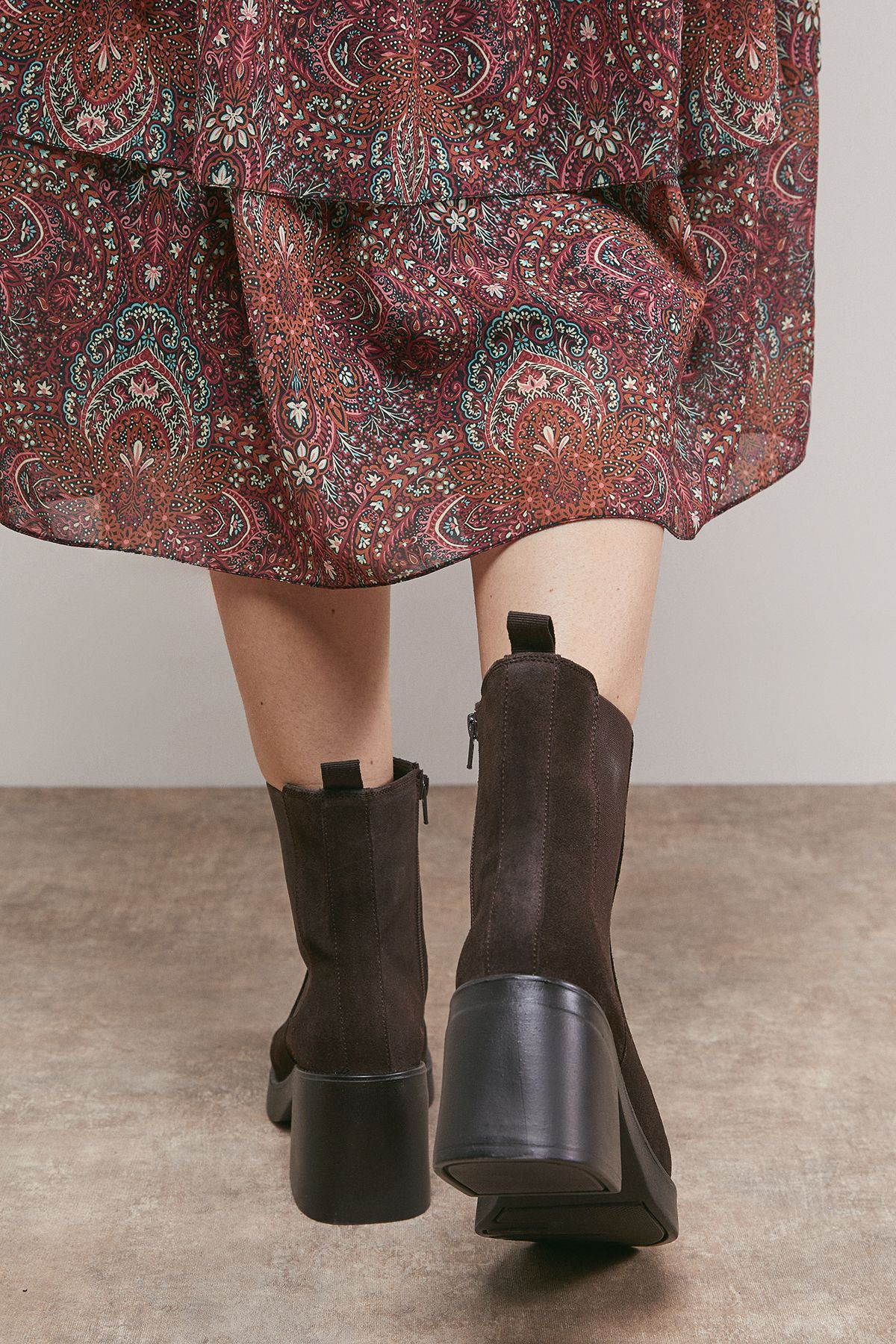 Oasis Barbara Suede Chunky High Heeled Chelsea Boots Chocolate image 3