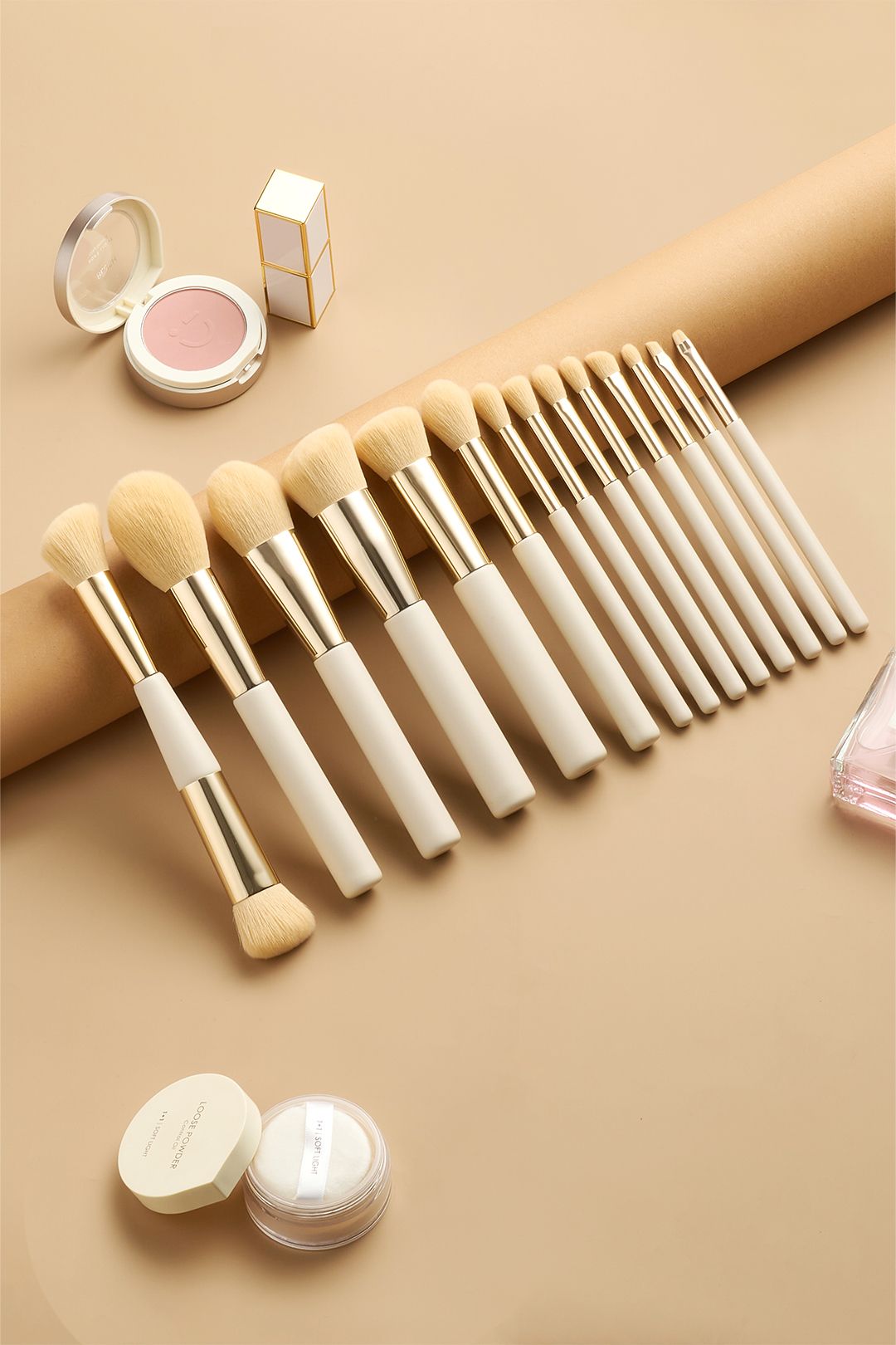 SHEONLY 13 Pcs Makeup Brushes image 2