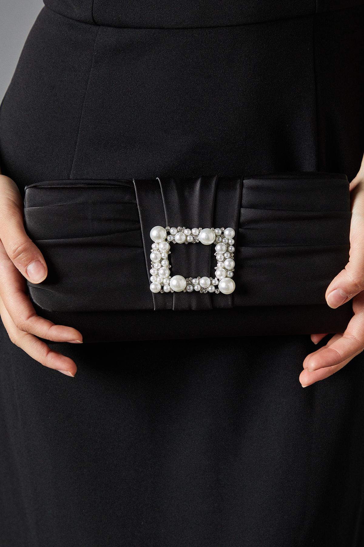 Coast Mandolin Satin Pearl Brooch Clutch Bag Black image 3