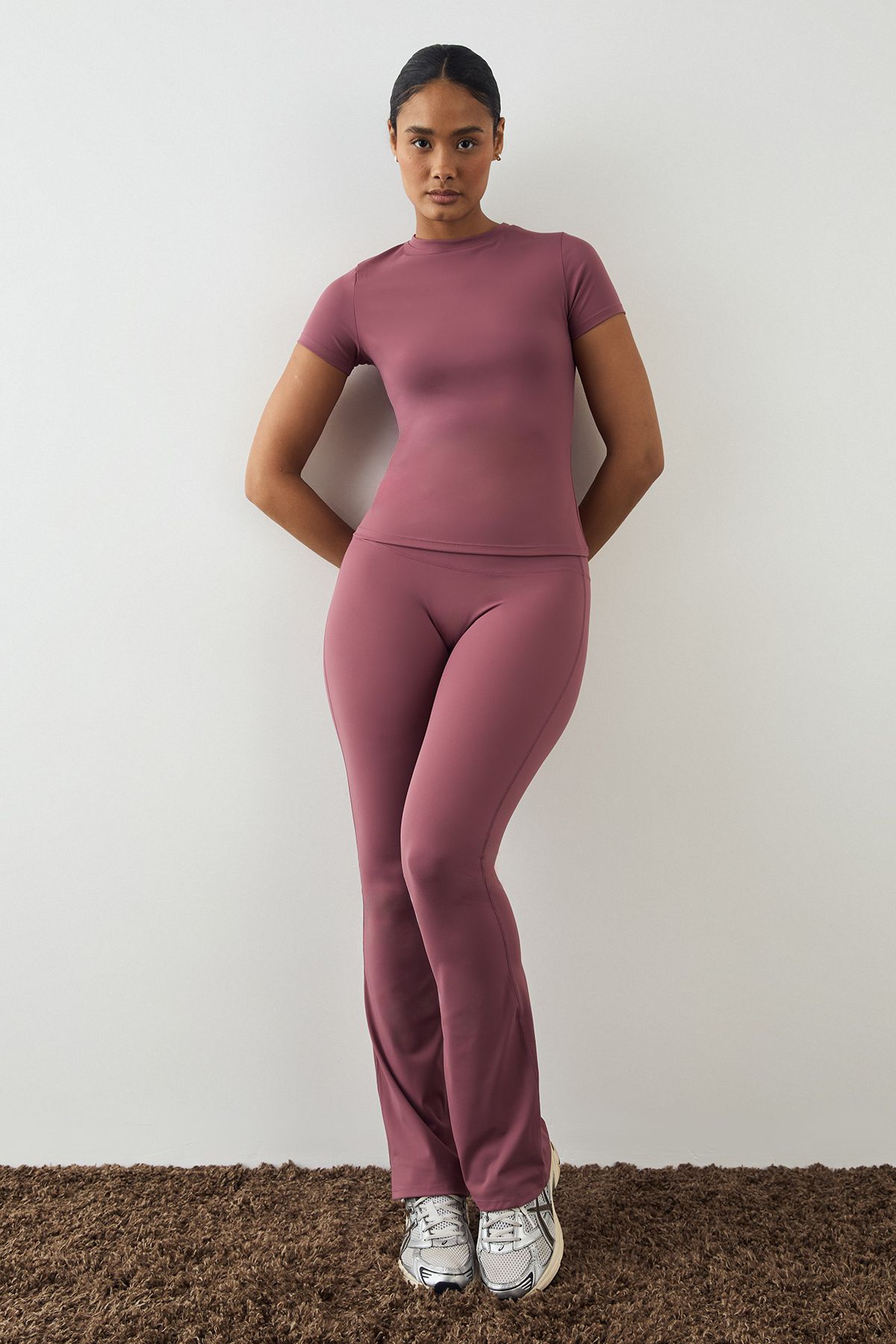 DSGN Studio DSGN Studio Highwaist Ultra Sculpt Yoga Flared Legging Rose image 3