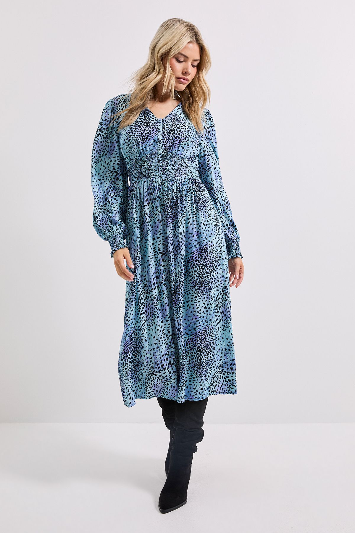 Dorothy Perkins V Neck Button Front Detail Printed Midi Dress Purple image 1