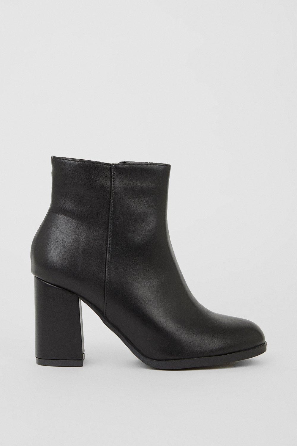 Oasis Round Toe Ankle Boots Black image 2