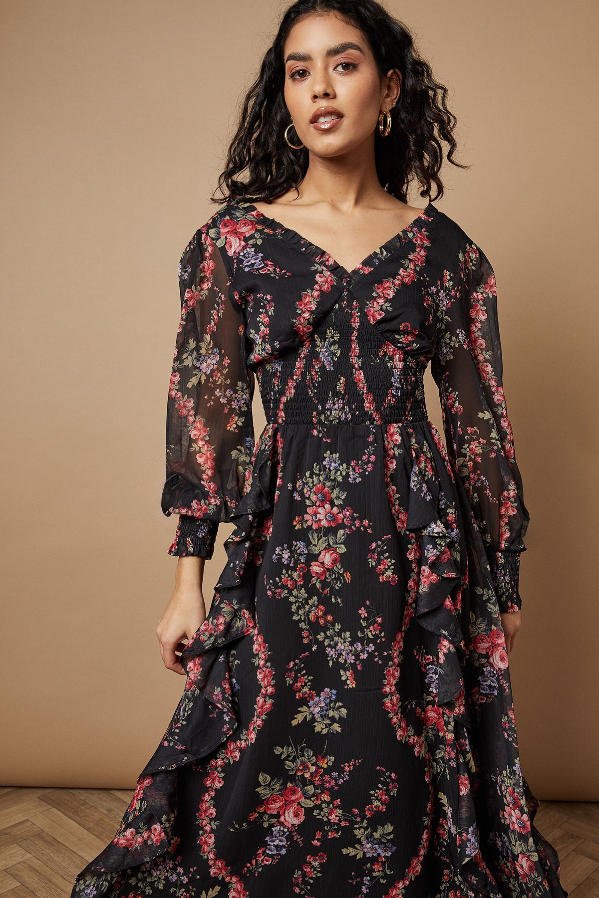 Oasis Petite Floral Printed Ruffle Detail Shirred Waist Midaxi Dress Black image 2