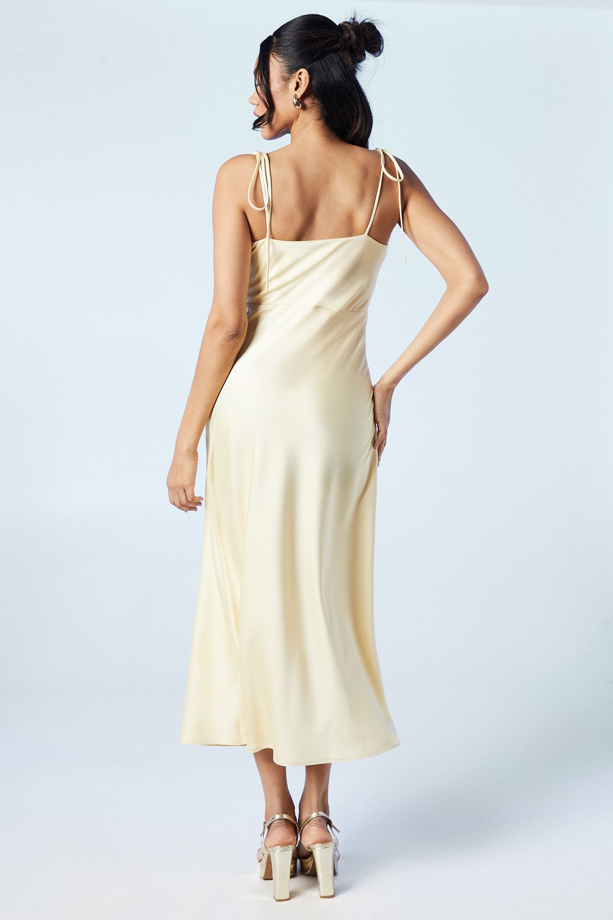 Oasis Spaghetti Strap Cowl Front Bridesmaid Midi Dress Butter image 3