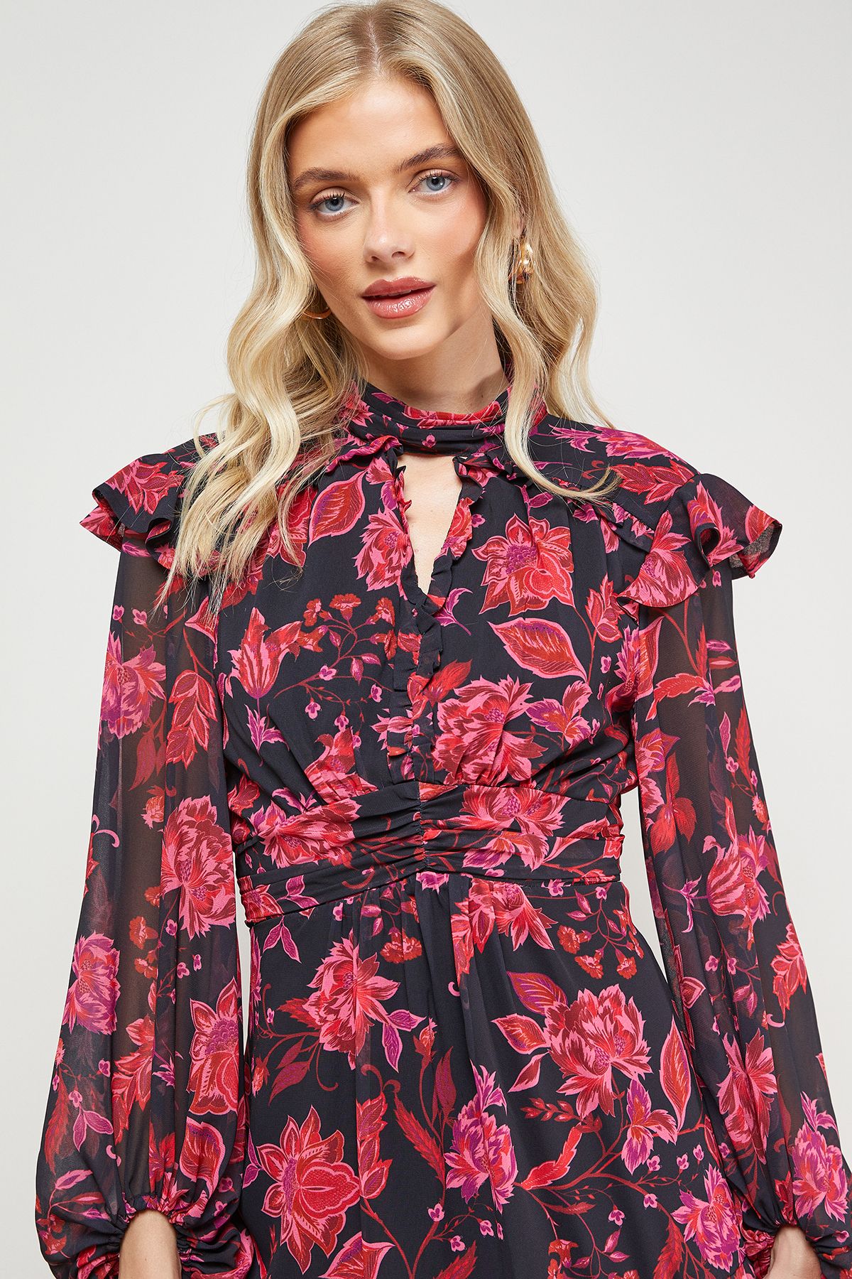 Oasis Printed Ruched High Neck Mini Fit And Flare Dress Floral image 3