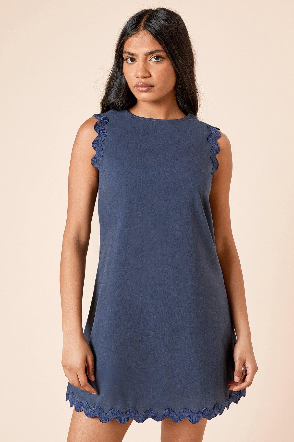 Dorothy Perkins Petite Viscose Cotton Trim Shift Dress Navy image 2