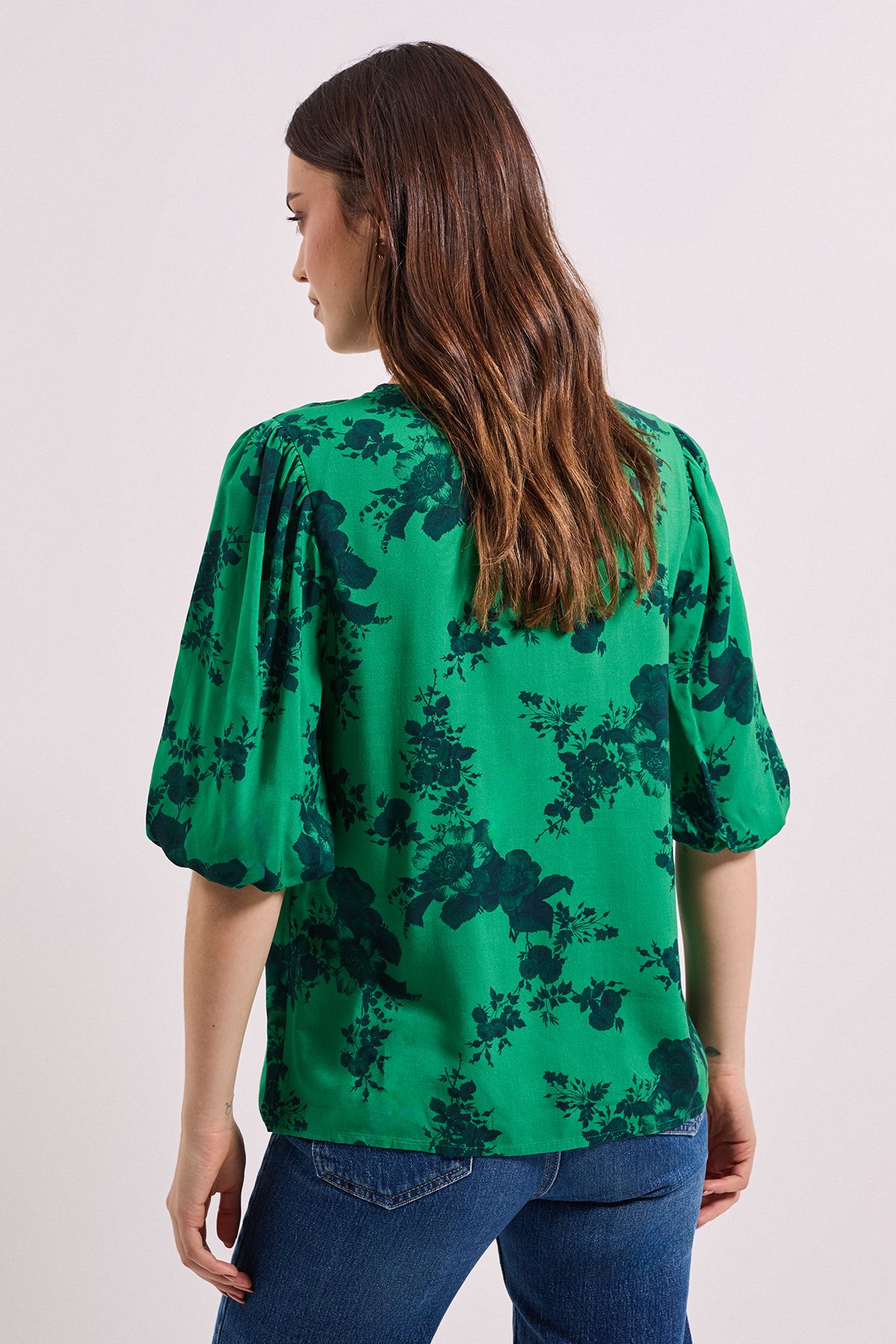 Dorothy Perkins Tie Detail Puff Sleeve Printed Top Green image 3