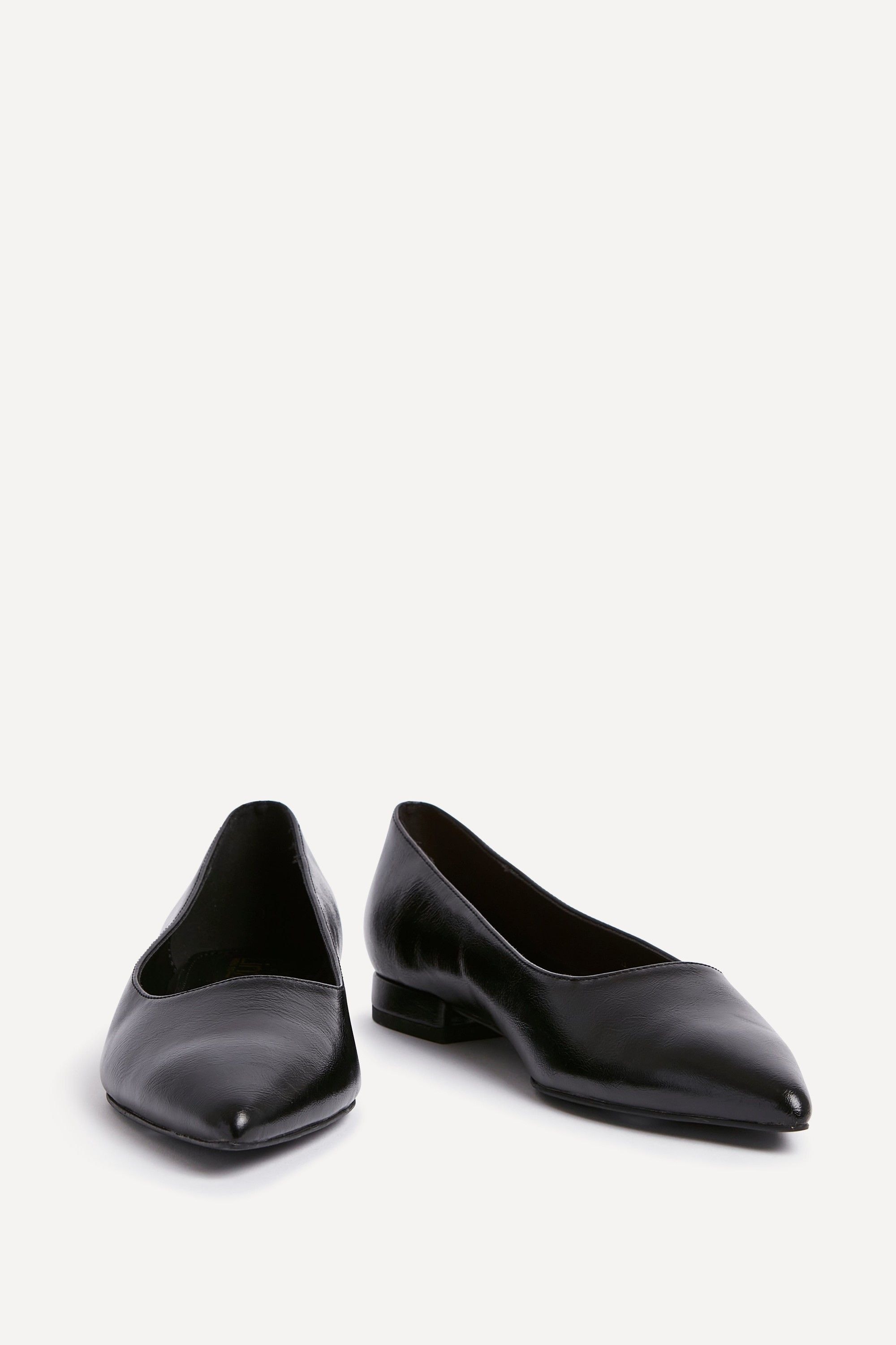 Linzi Compete Wide Fit Black Faux Leather Pointed Toe Pump image 3