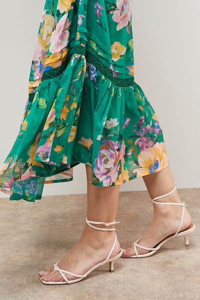 Oasis Desirae Faux Leather Toe Post Kitten Heel Sandals Beige