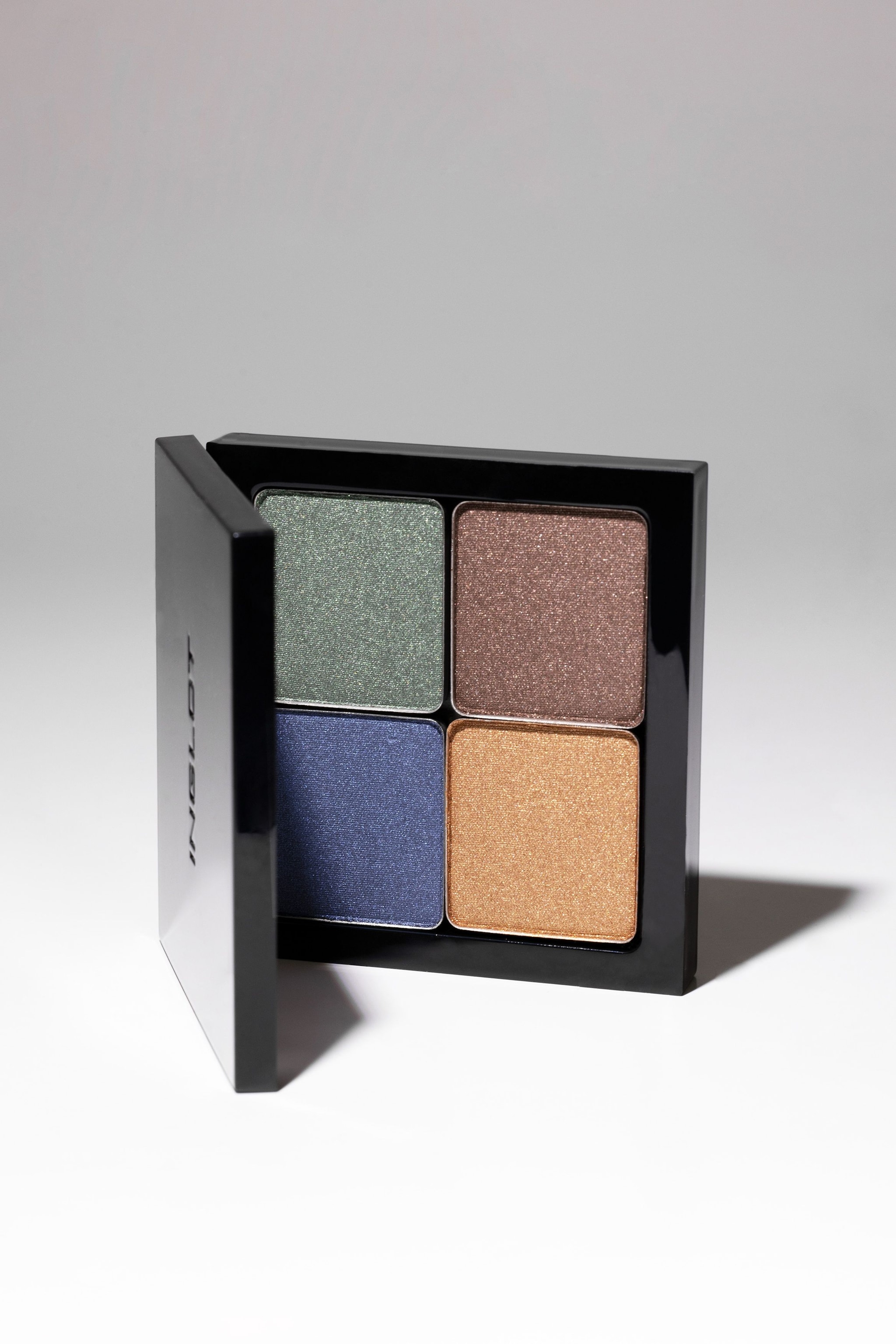 INGLOT Freedom System Eye Shadow Pearl NF image 4