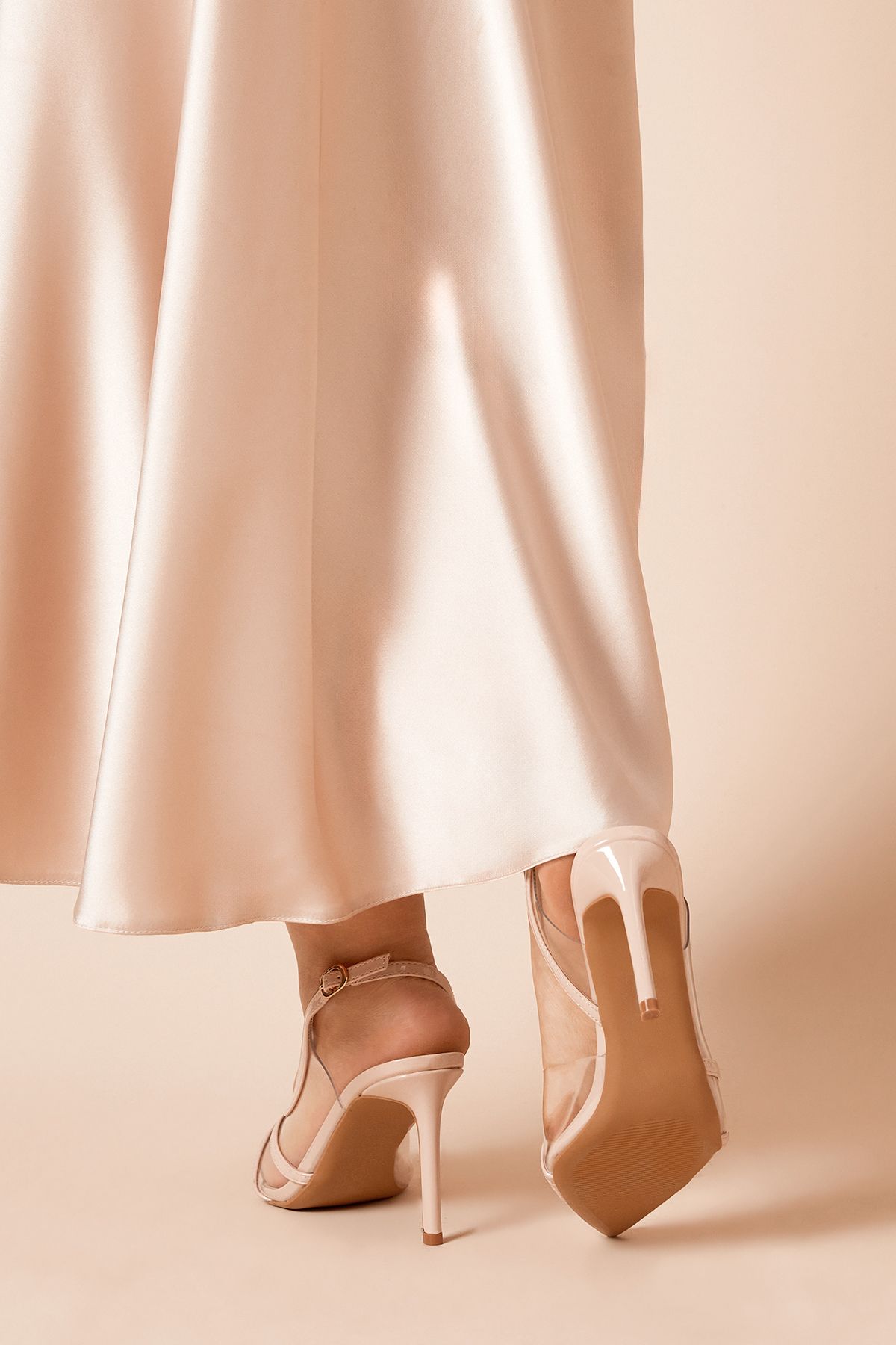 Dorothy Perkins Wide Fit Detroit Slingback Court Shoes Blush image 4