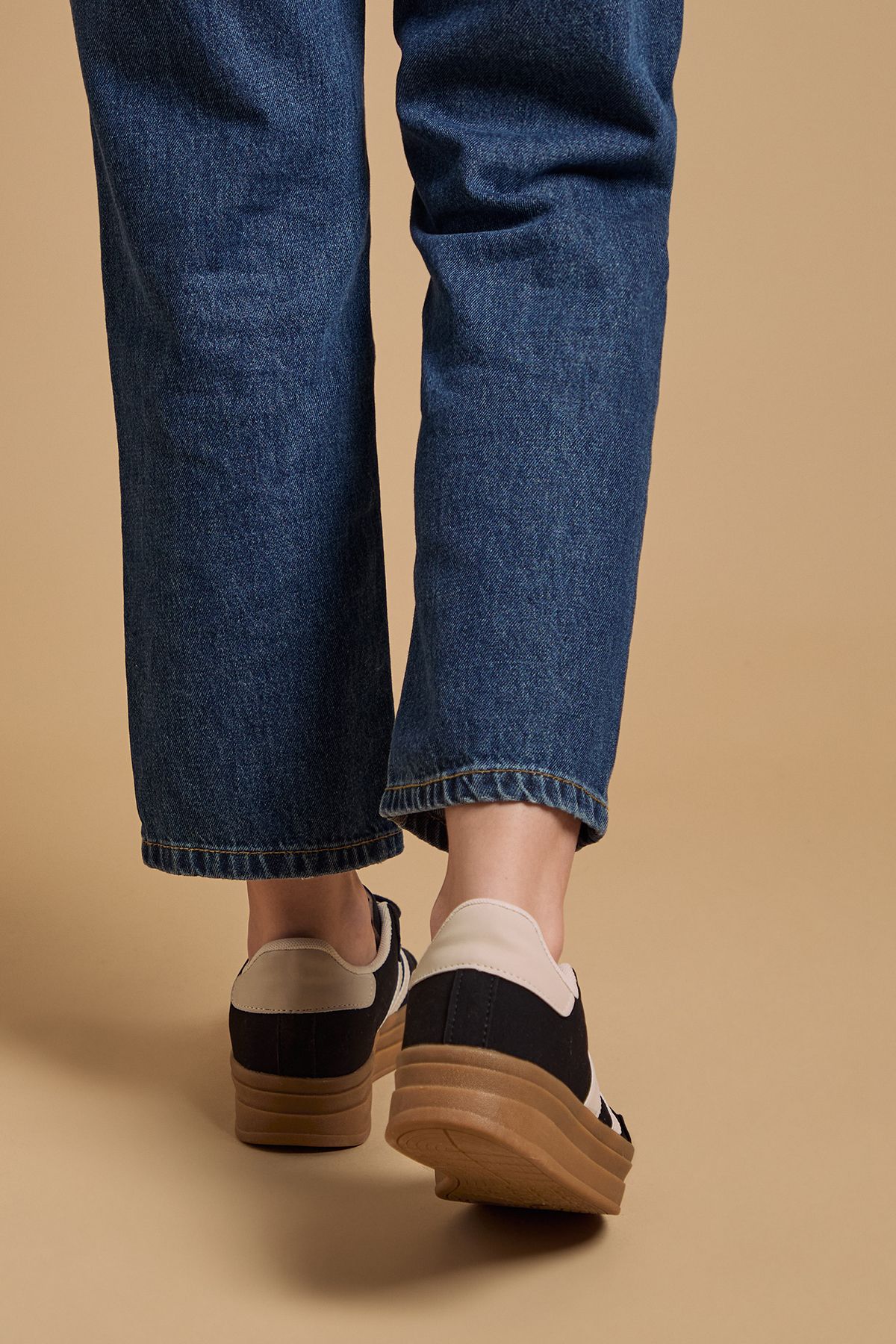 Oasis Isla Faux Suede Lace Up Platform Trainers Natural Black image 3