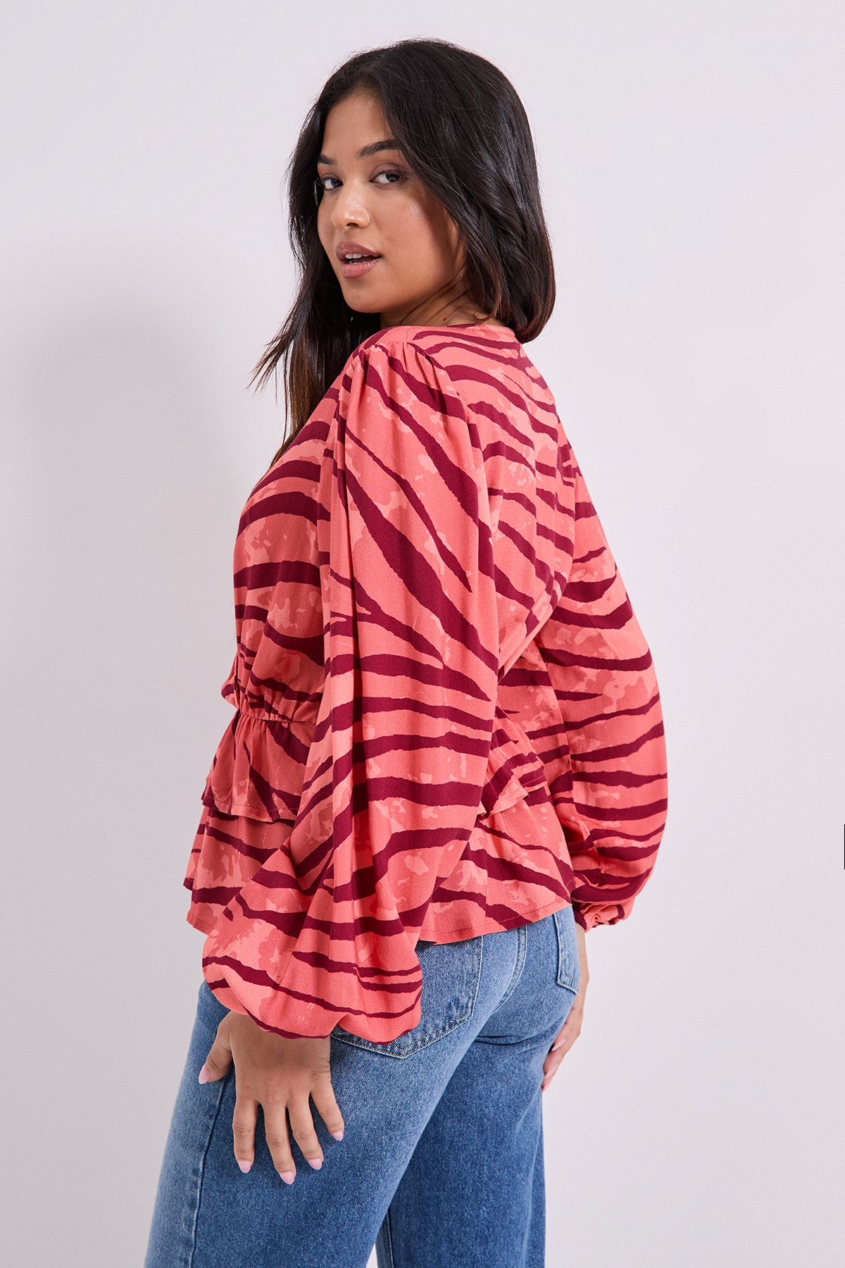 Dorothy Perkins Petite Wrap Front Frill Detail Printed Blouse Zebra image 3