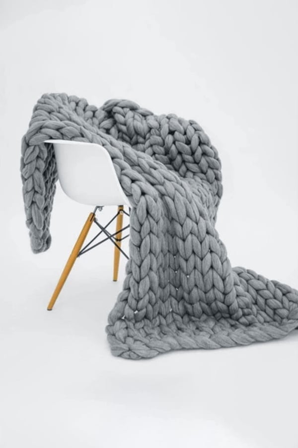 Living and Home 100cm L x 80cm W Office Chunky Knitted Nap Blanket Home Decor Sofa Throw Blanket