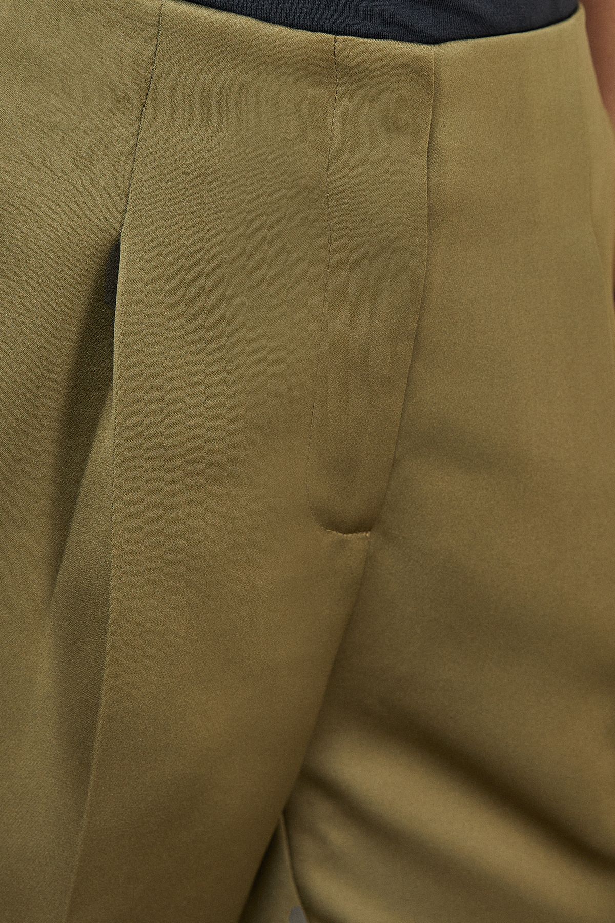 Warehouse Premium Satin Clean Waistband Flare Trousers Co-ord Olive image 5