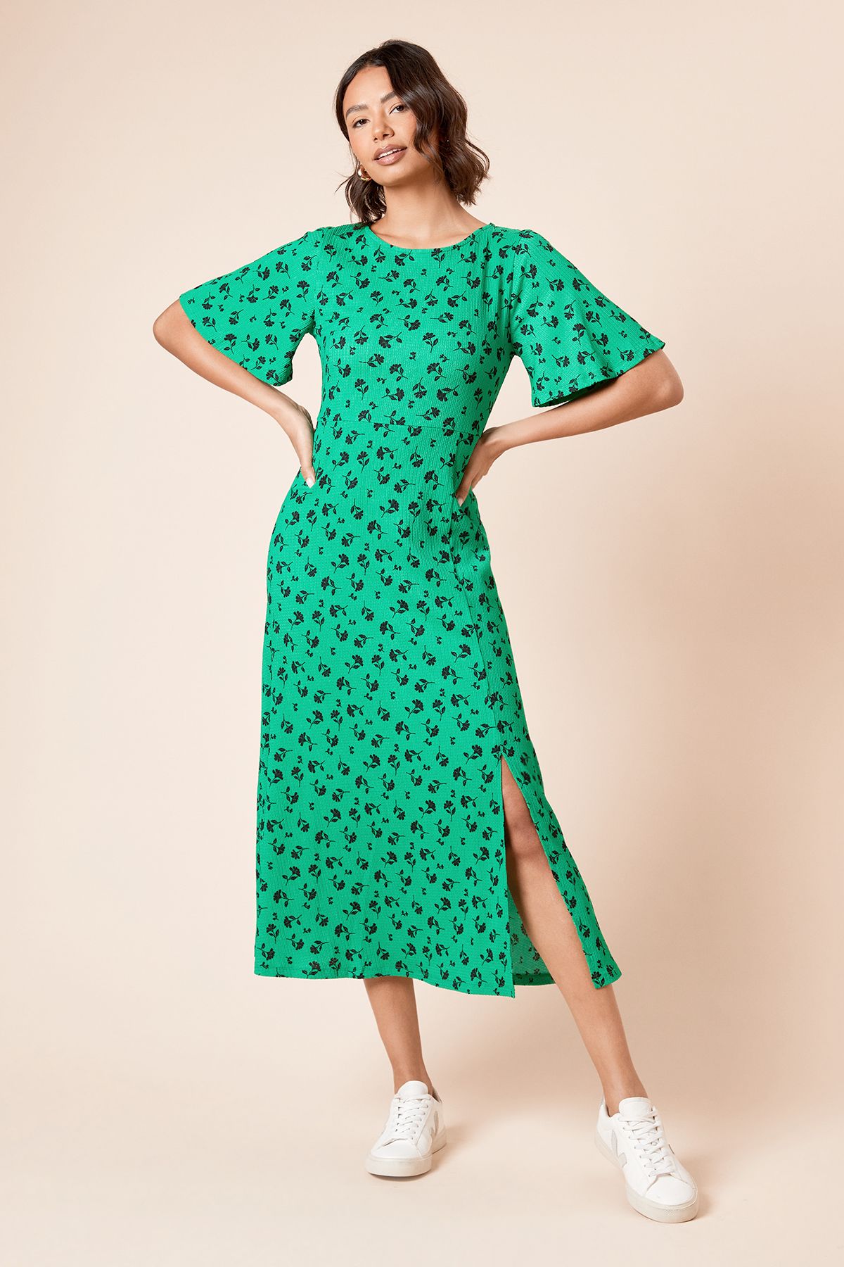 Dorothy Perkins Green Floral Angel Sleeve Jersey Midi Dress Green
