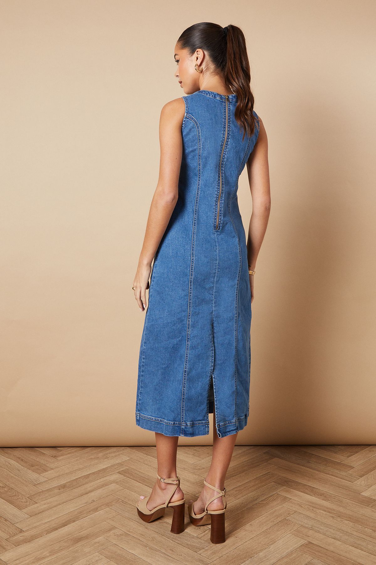 Oasis Sleeveless Denim Maxi Dress With Seam Detail Mid Wash image 3