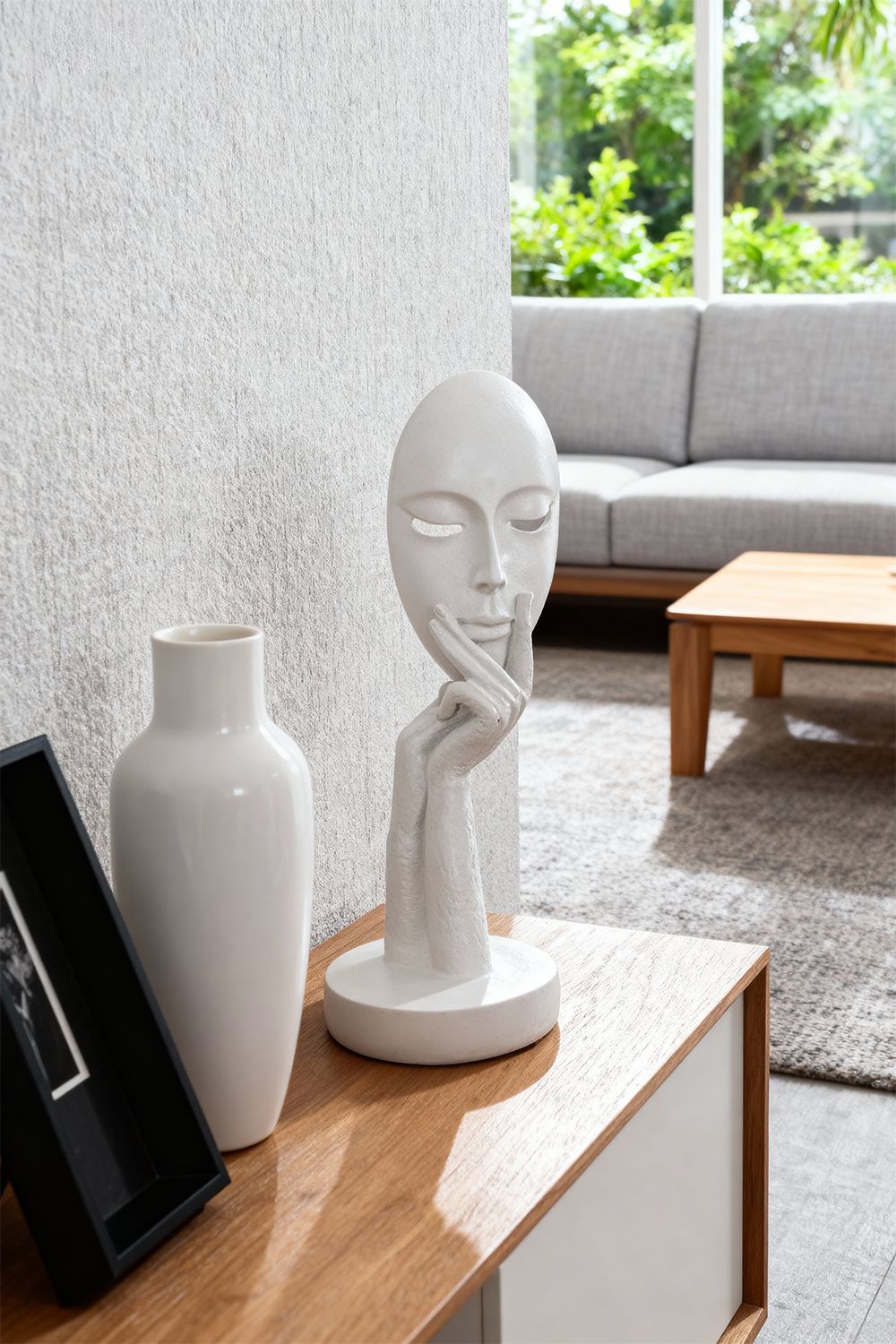 Living and Home 29x10cm White Living Room Accessories Ornaments Resin Meditation Figurine for Home, Office & Study Décor image 2