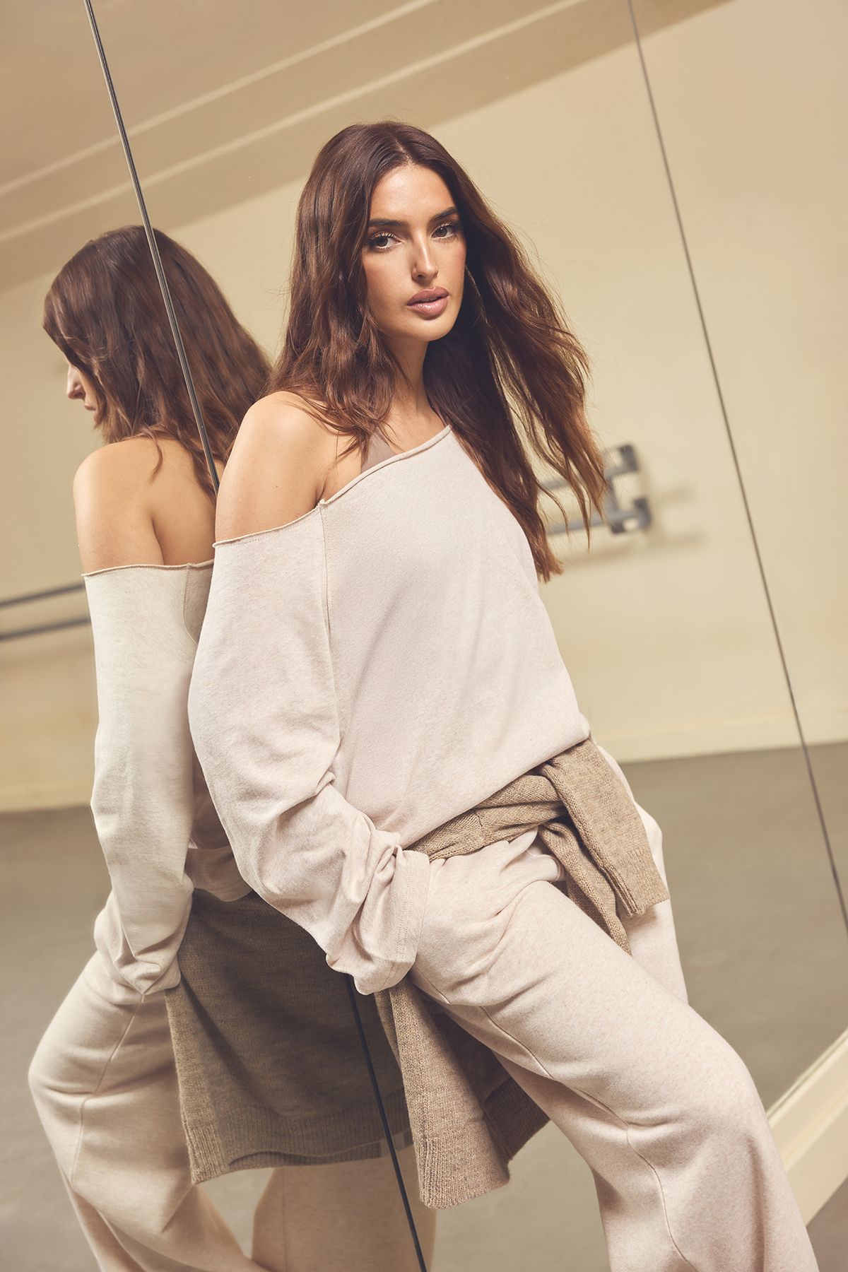 DSGN Studio DSGN Studio Deep Waistband Wide Leg Jogger Oatmeal image 1