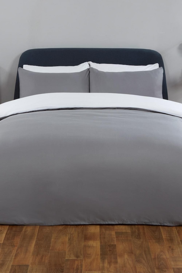 OHS Plain Reversible Duvet Cover With Pillowcase Set