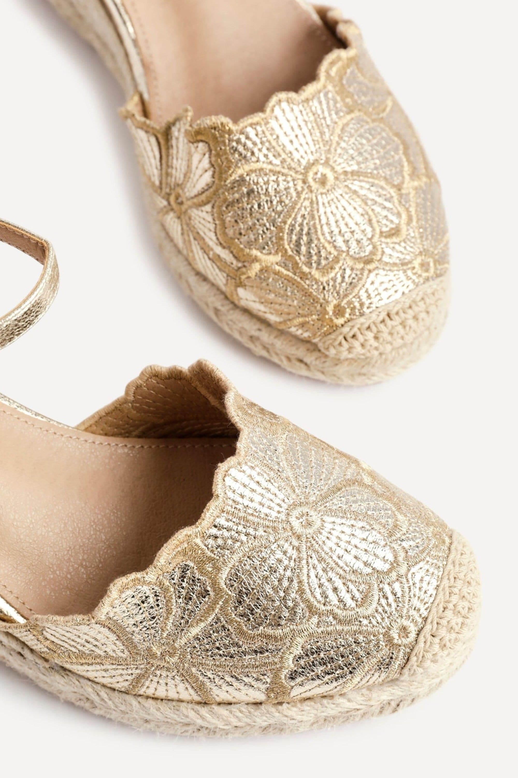 Linzi Florentina Gold Floral Embroidered Espadrille Platform Wedge image 4