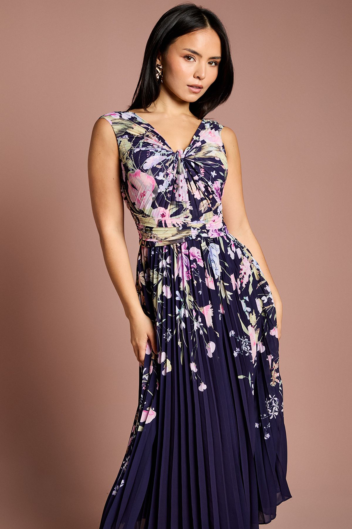Coast Petite Placement Print Pleated V Neck Midi Dress Navy image 2
