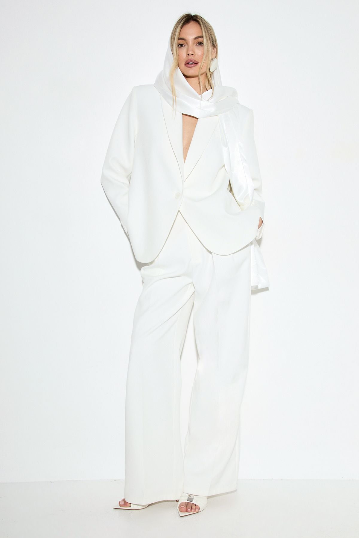 MissPap Satin Scarf Detail Longline Blazer Ivory image 2