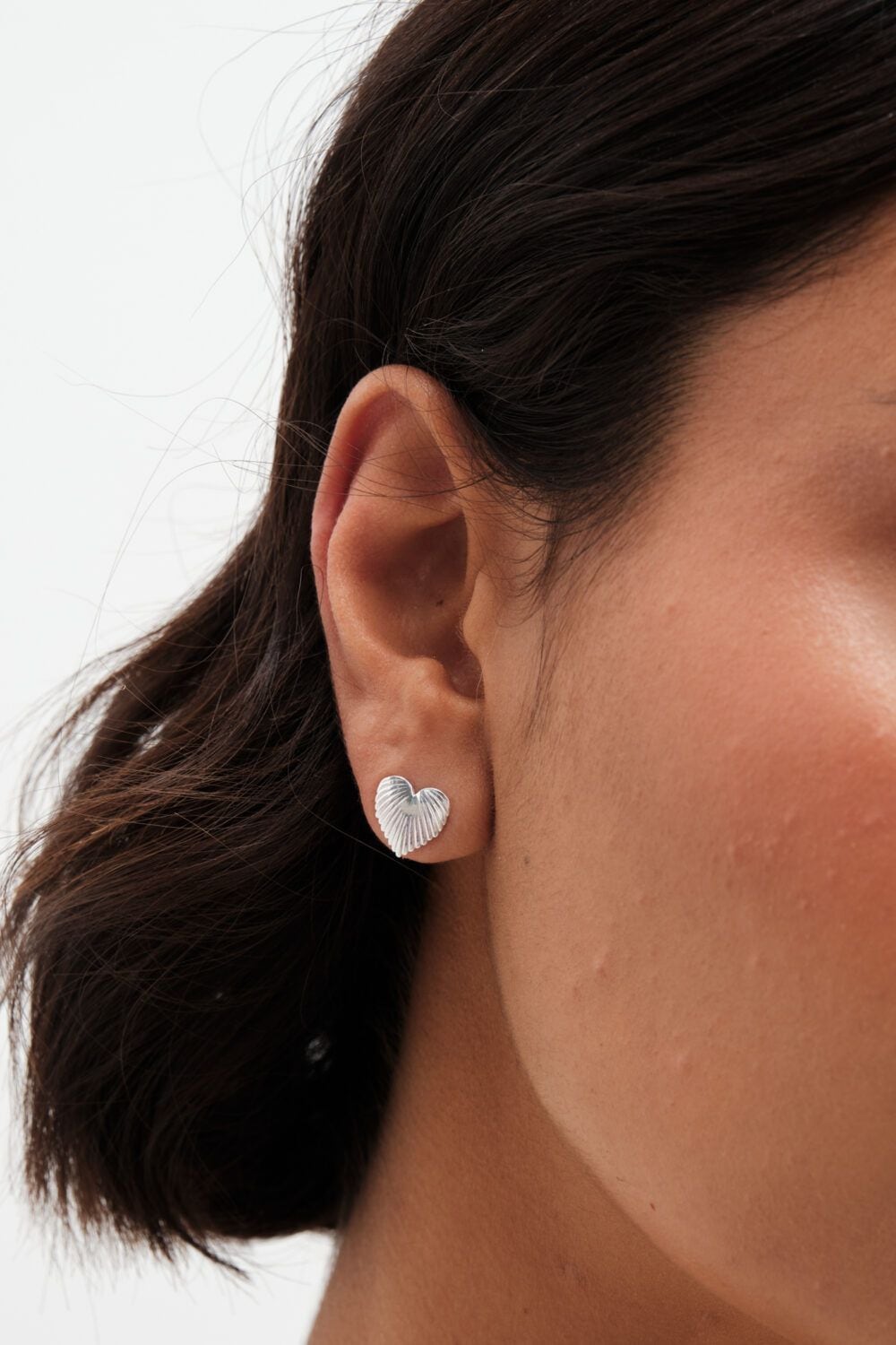 Simply Silver 925 Polished Ridge Heart Stud Earrings image 2