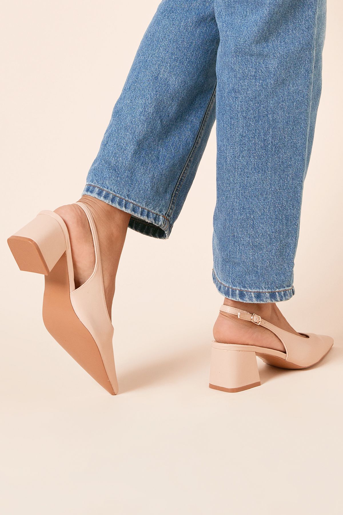 Dorothy Perkins Patricia Faux Leather Slingback Medium Block Heel Court Shoes Beige image 4