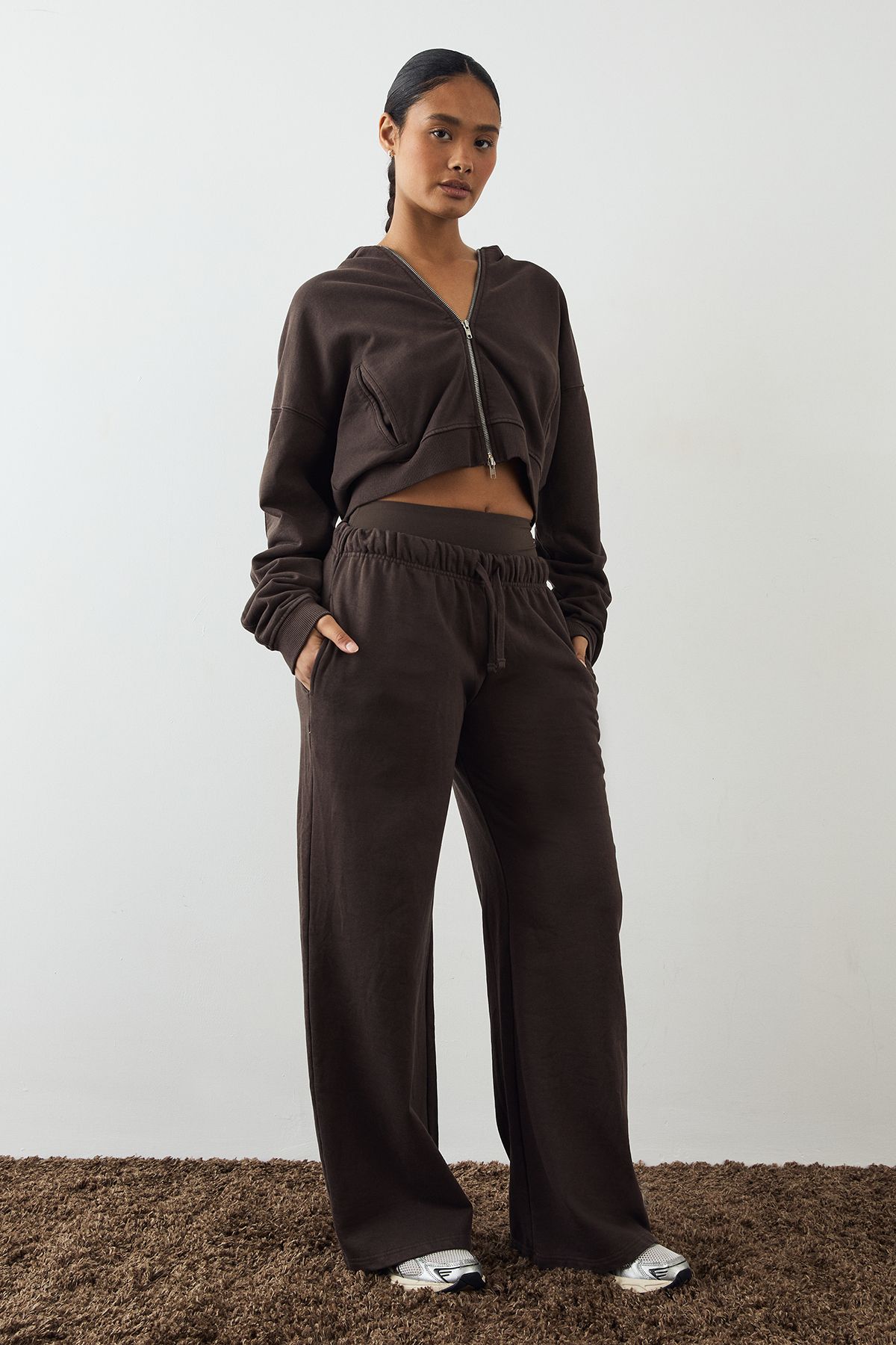 DSGN Studio DSGN Studio Premium Heavyweight Washed Boxy Zip Through Hoodie Chocolate image 3