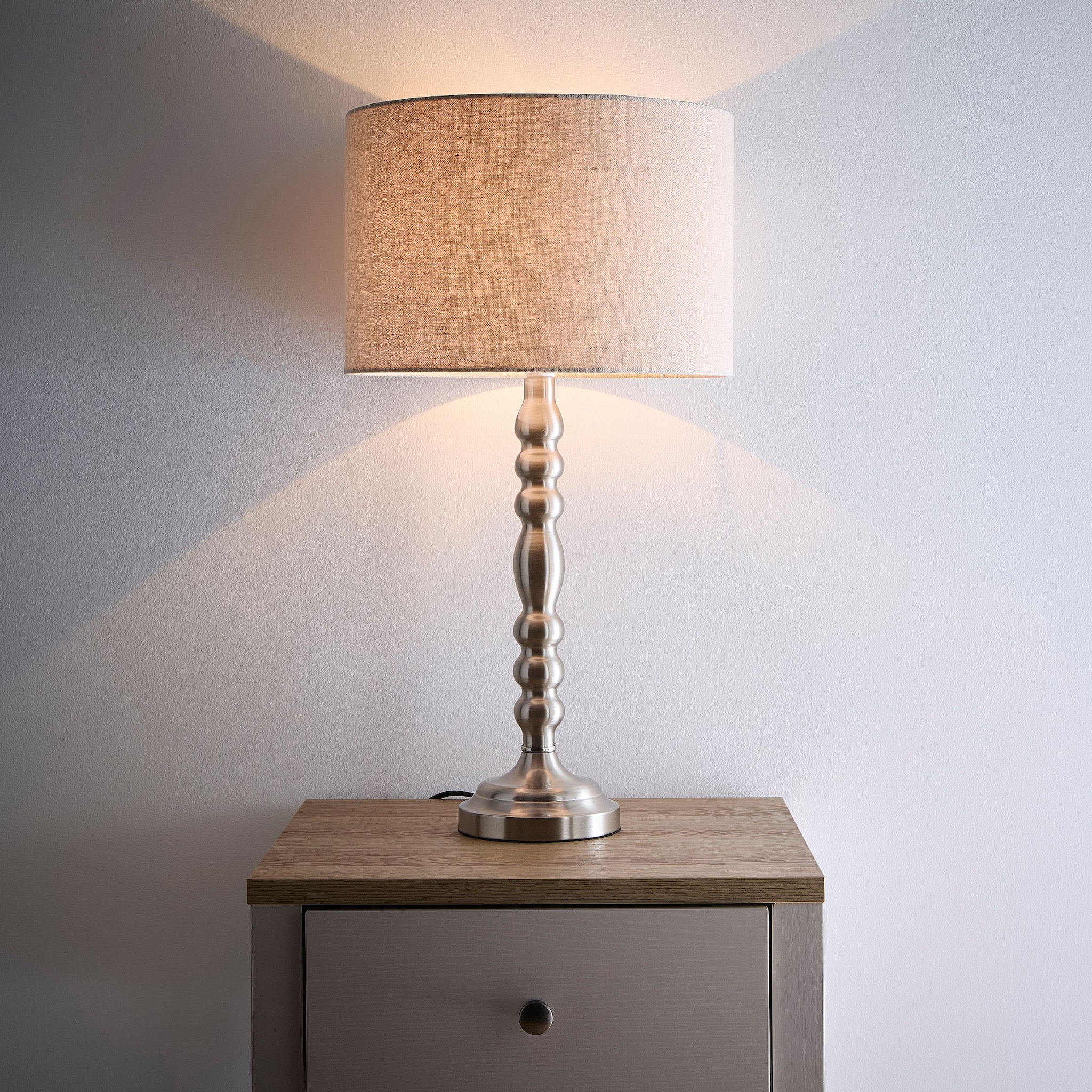 K LIVING Rosa Satin Nickel Table Lamp with Linen Shade image 3