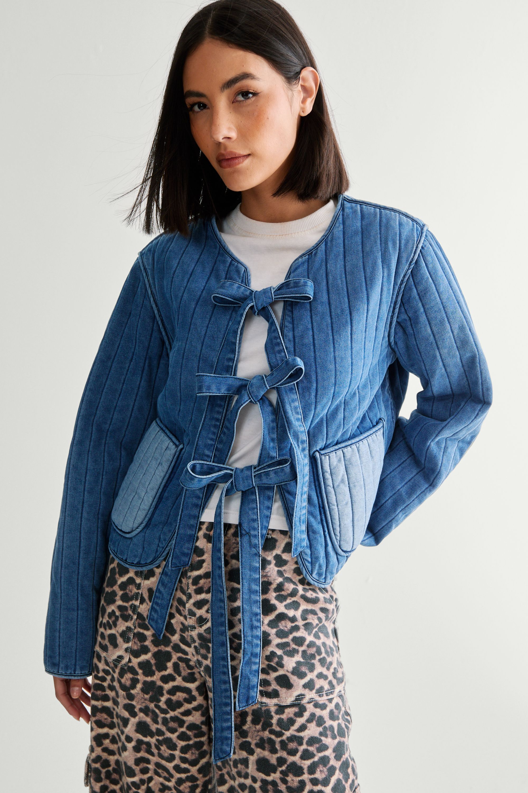 NastyGal Long Sleeve Reversible Tie Front Denim Jacket Authentic Midwash