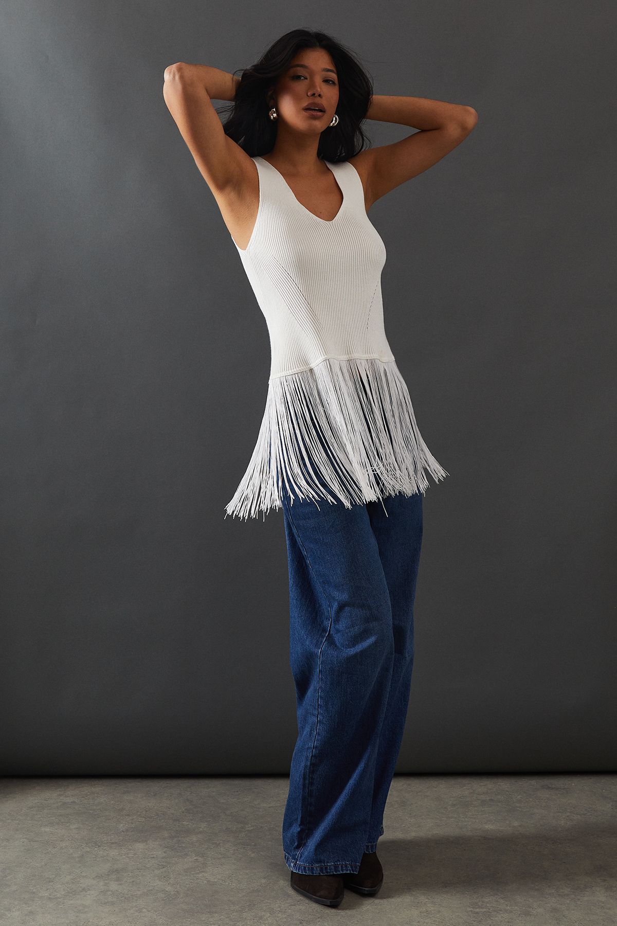 Warehouse Sleeveless Fringed Vest Ivory image 4