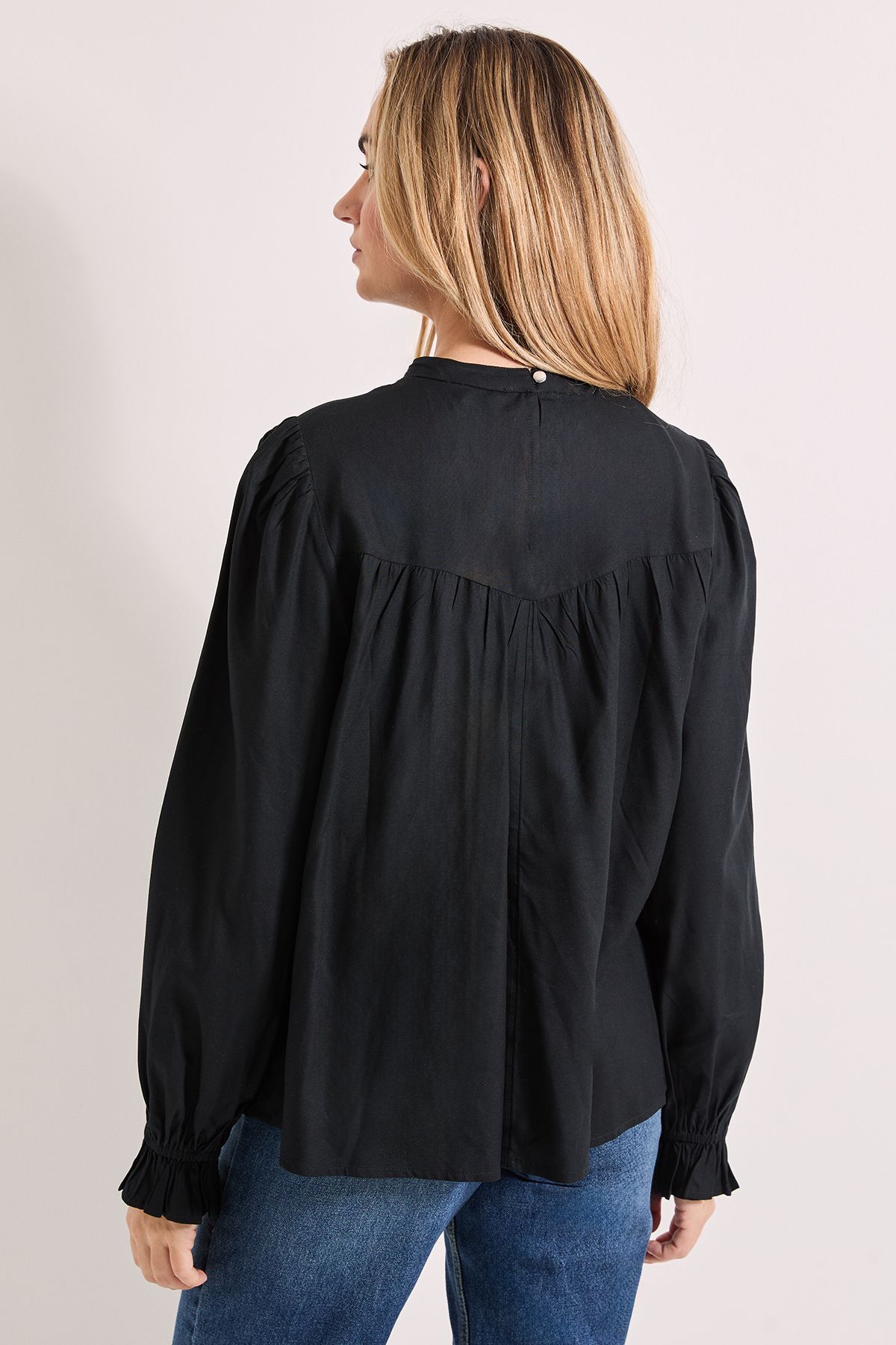 Dorothy Perkins Lace Detail Boho Top Black image 3