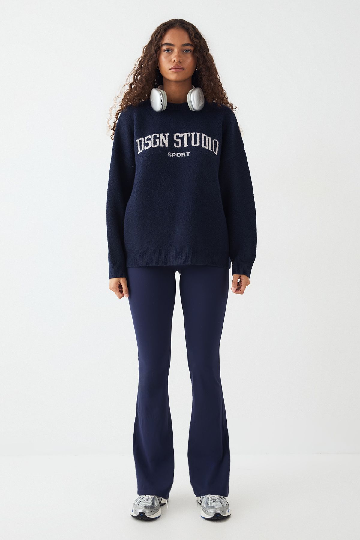 DSGN Studio DSGN Studio Knitted Oversized Crew Neck Jumper Navy image 5
