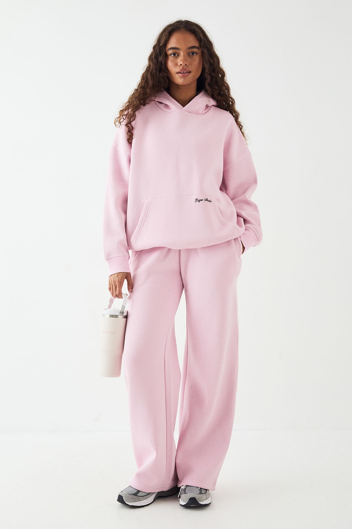 DSGN Studio DSGN Studio Script Embroidered Hooded Tracksuit Pink