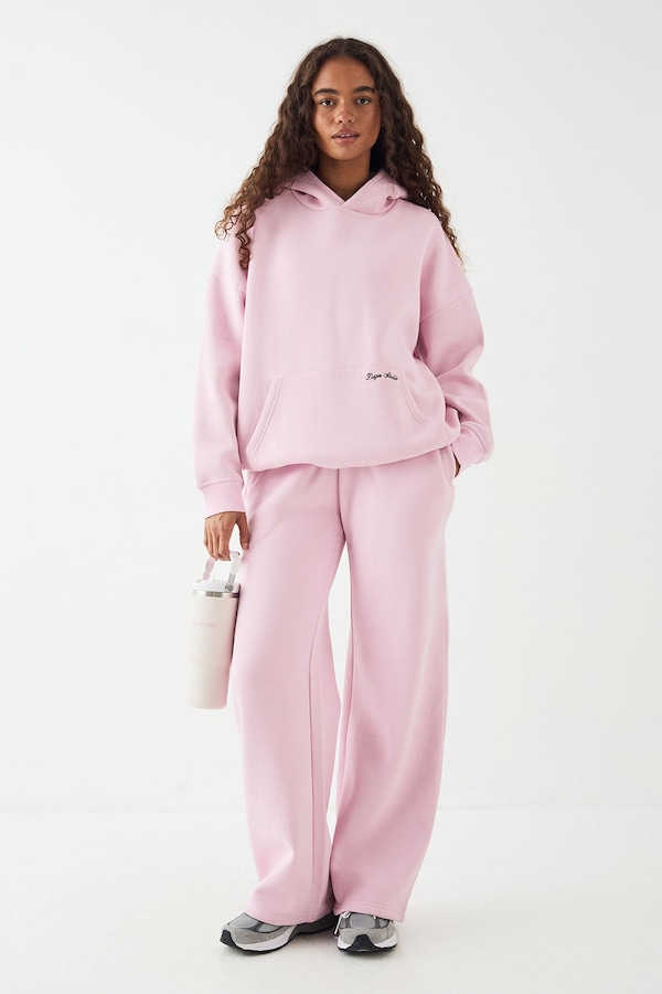 DSGN Studio DSGN Studio Script Embroidered Hooded Tracksuit Pink