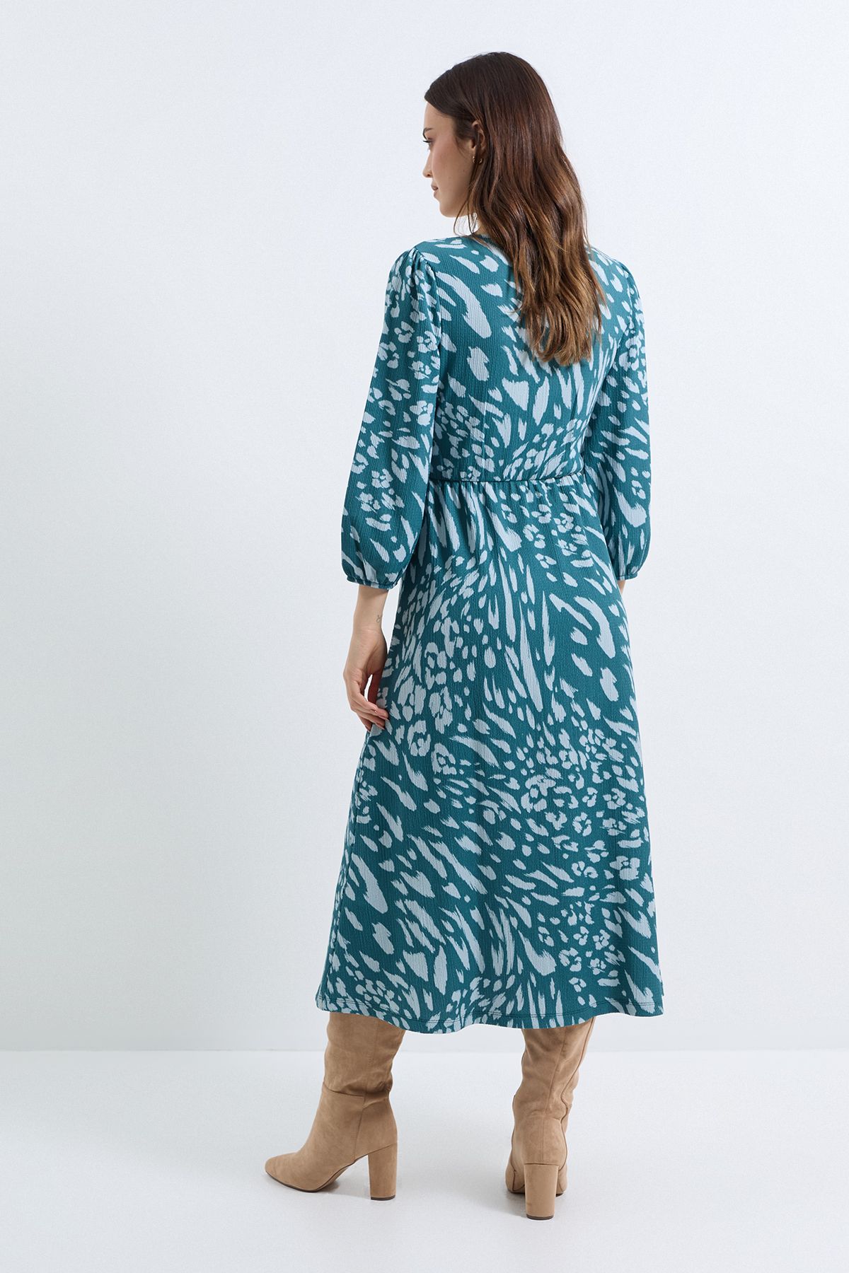 Dorothy Perkins Blue Animal Sweetheart Neck Dropped Waist Seam Midi Dress Blue image 3