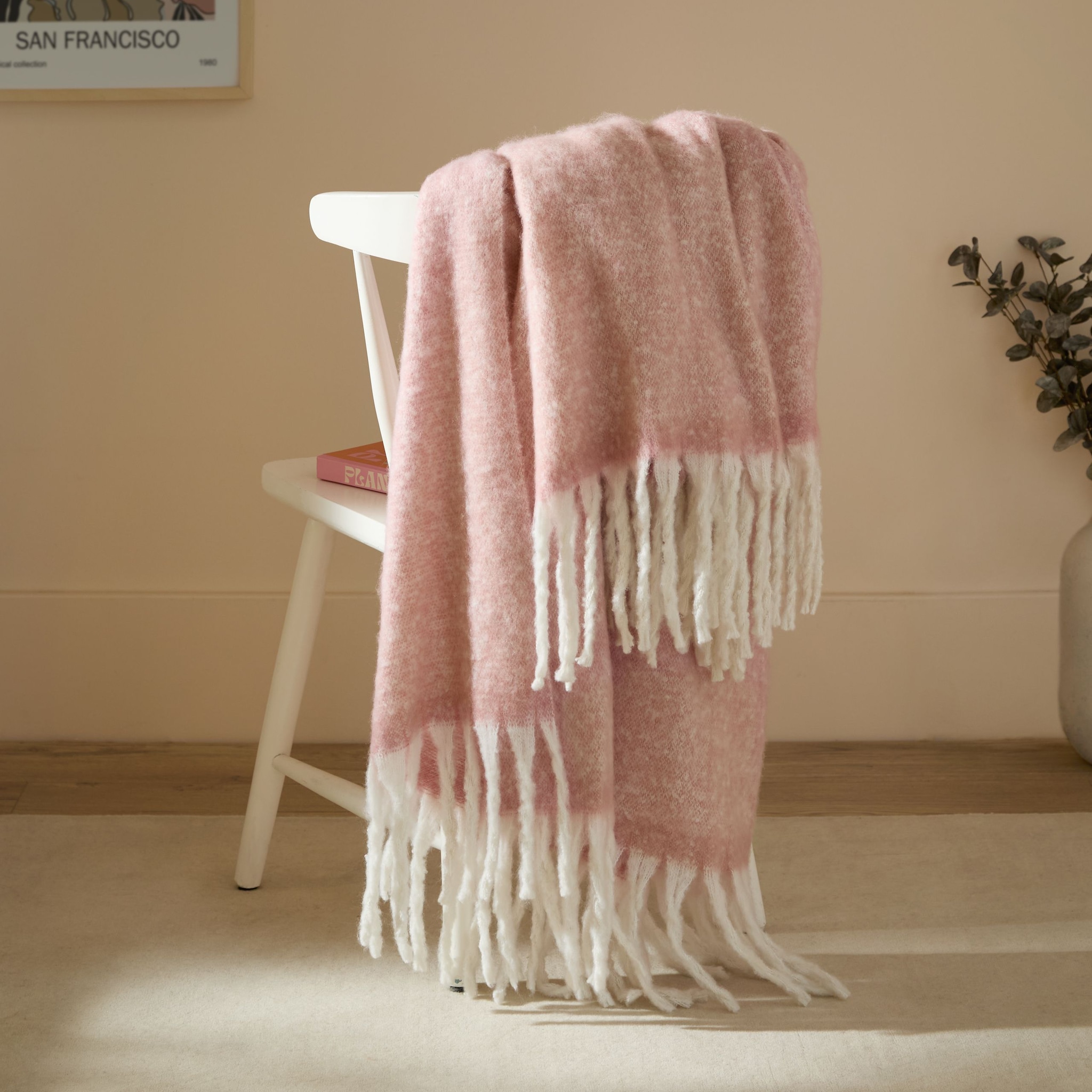 Furn Cozy Woven Tasselled Throw image 1