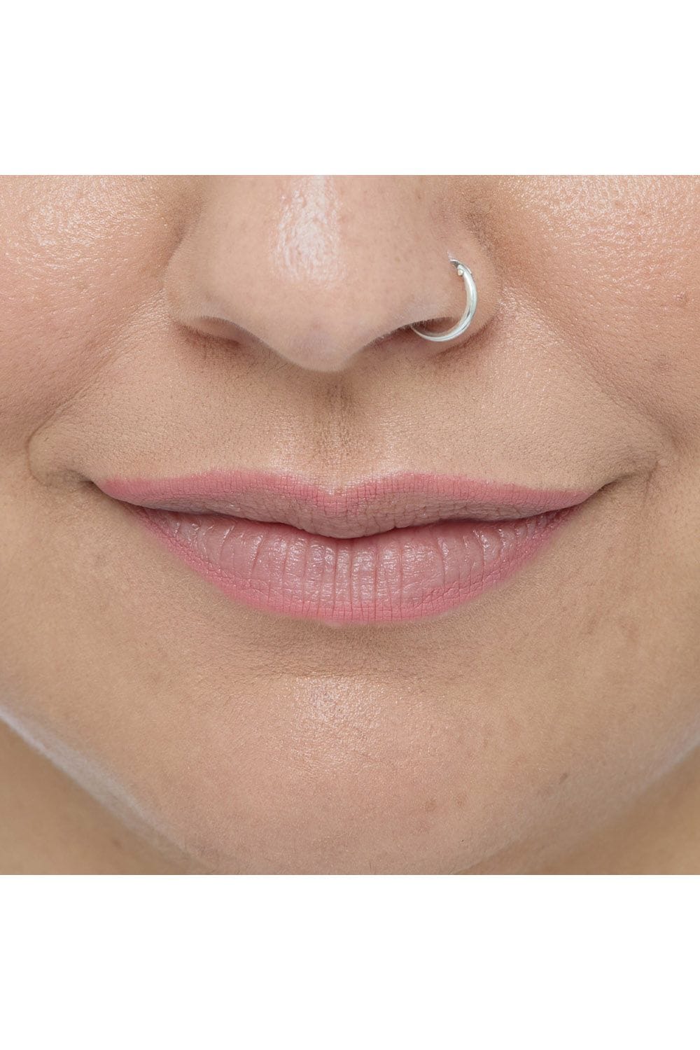 Revolution Pout Bomb Plumping Lip Liner Chauffeur Nude image 5